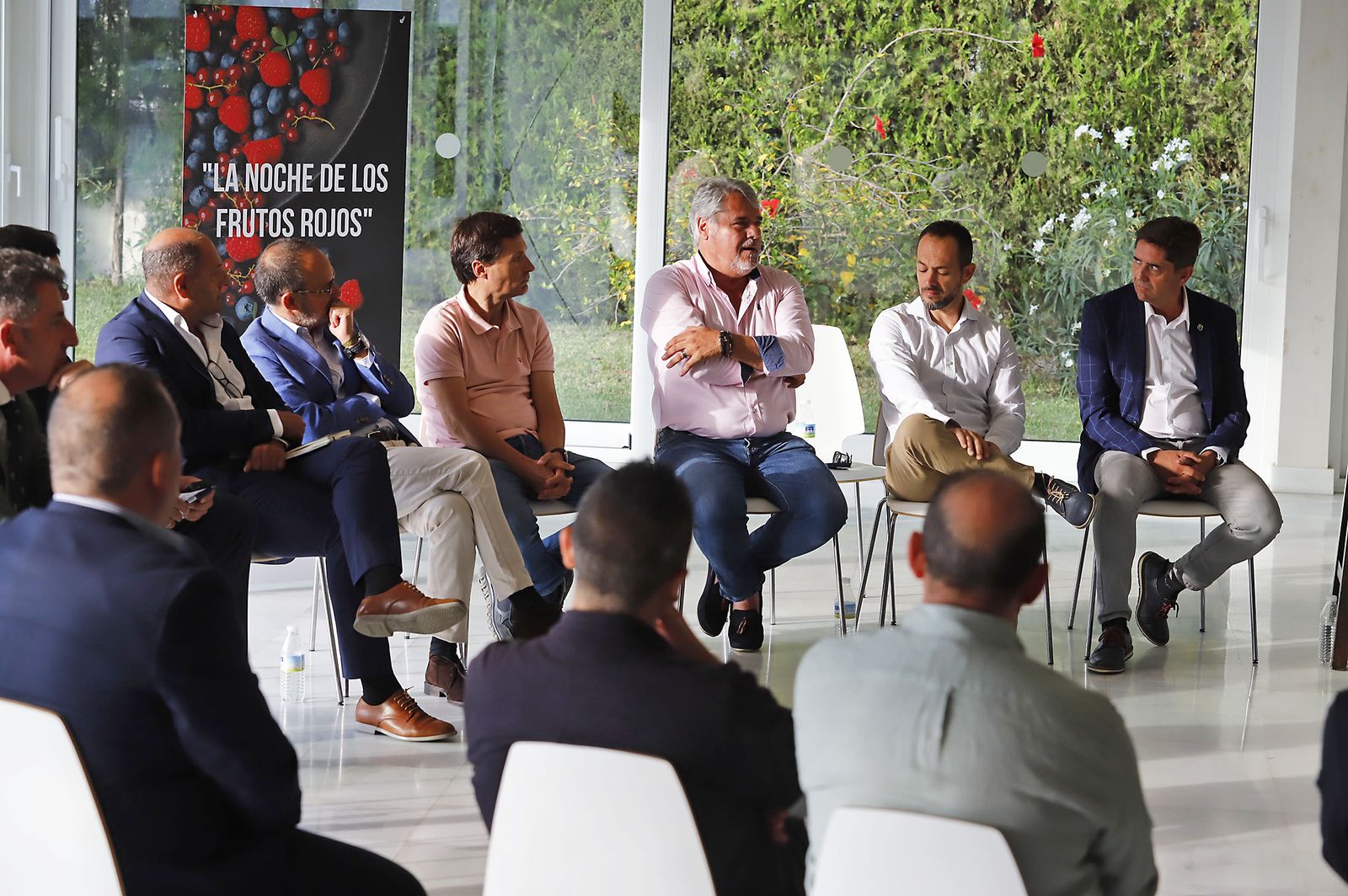 Imágenes del debate de "La Noche de los Frutos Rojos"