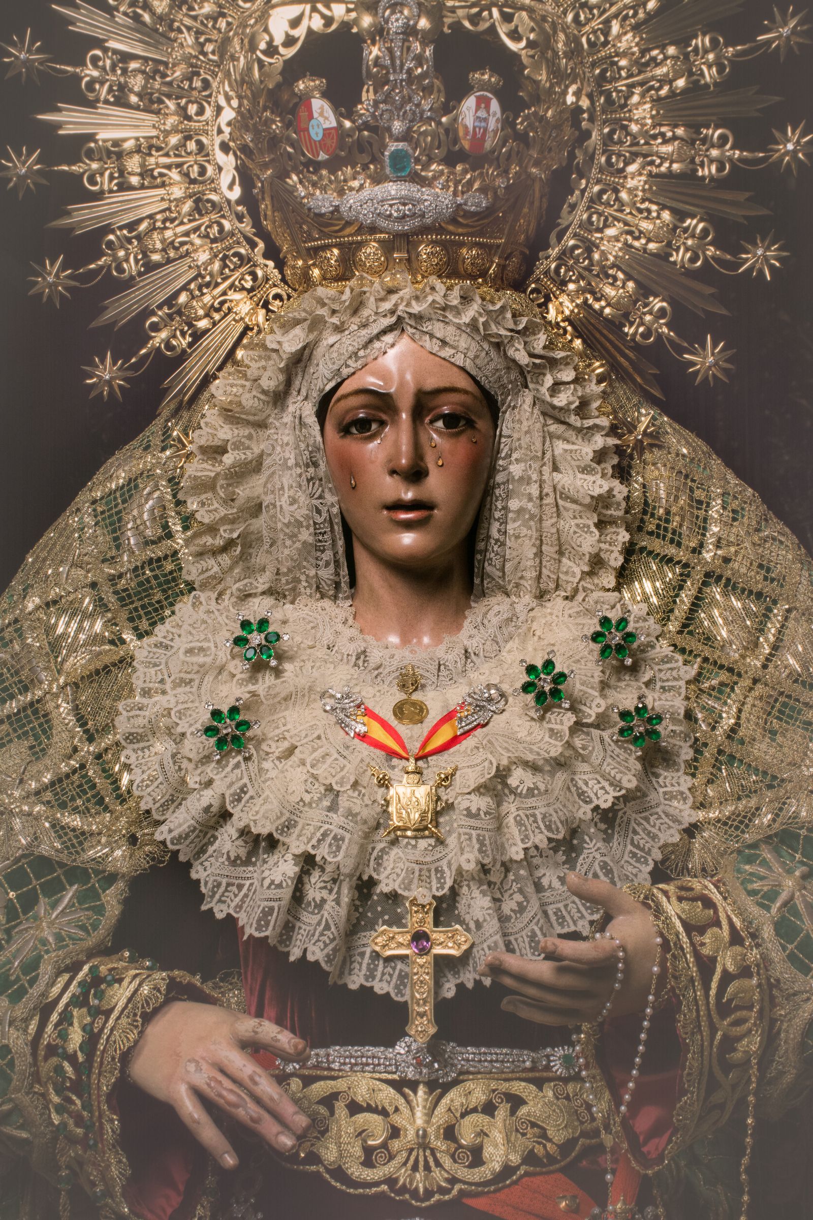 Las fotos más especiales de la Macarena en besamanos