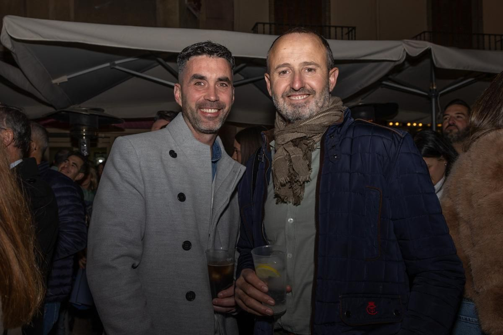 Conciertos y actuaciones en Navidad,  "Son de Vida" y  zambomba navideña "Raíz y Compás"