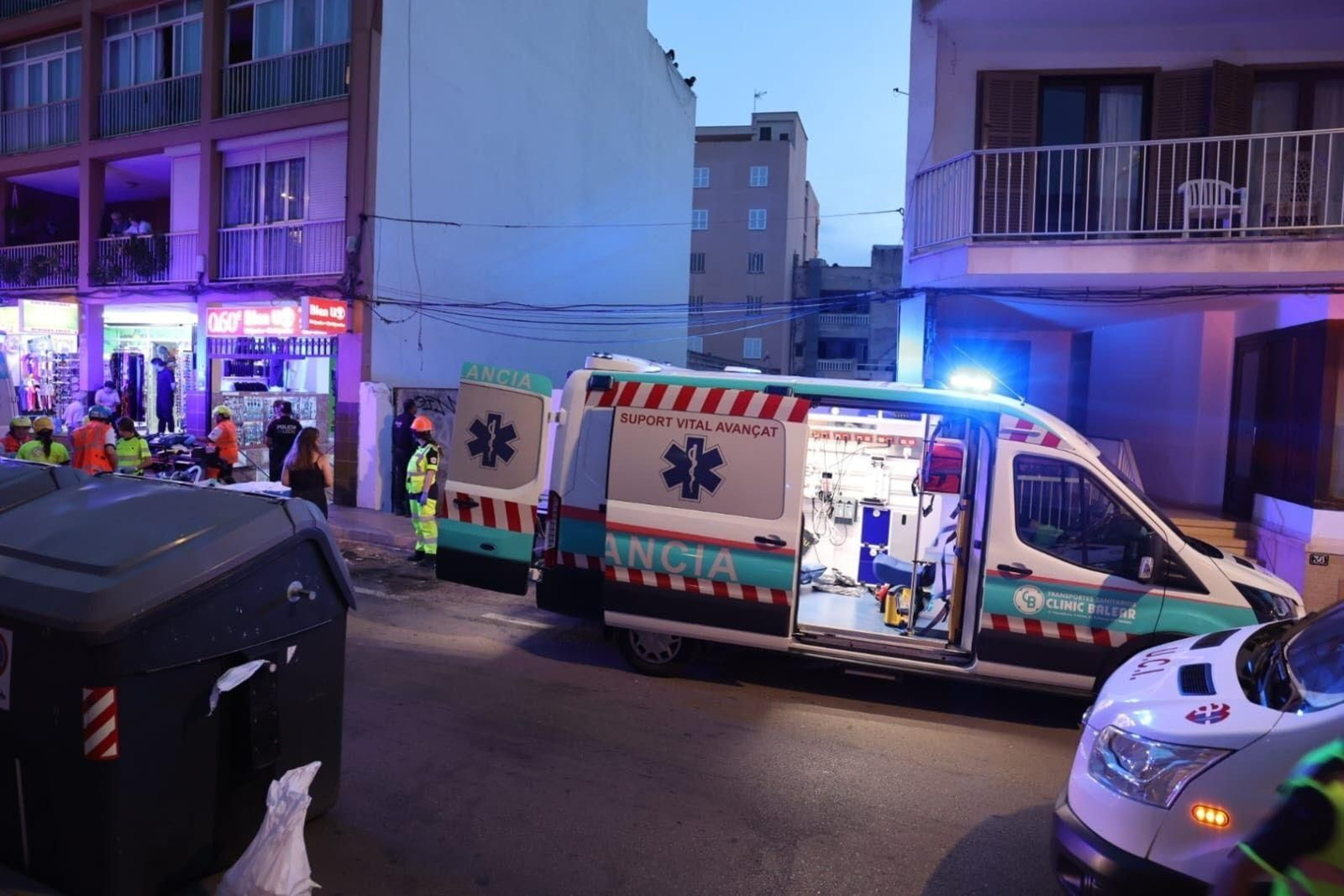 Las imágenes del derrumbe del restaurante en Palma