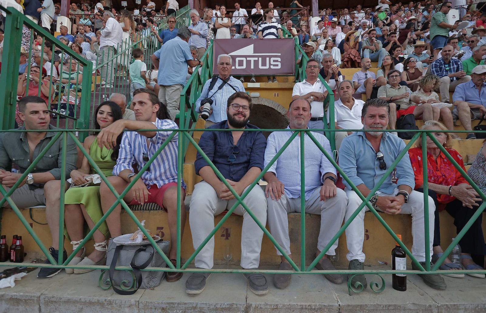 Búscate en la Plaza de Toros 'El Arenal' durante la corrida del viernes de la Feria de La Línea