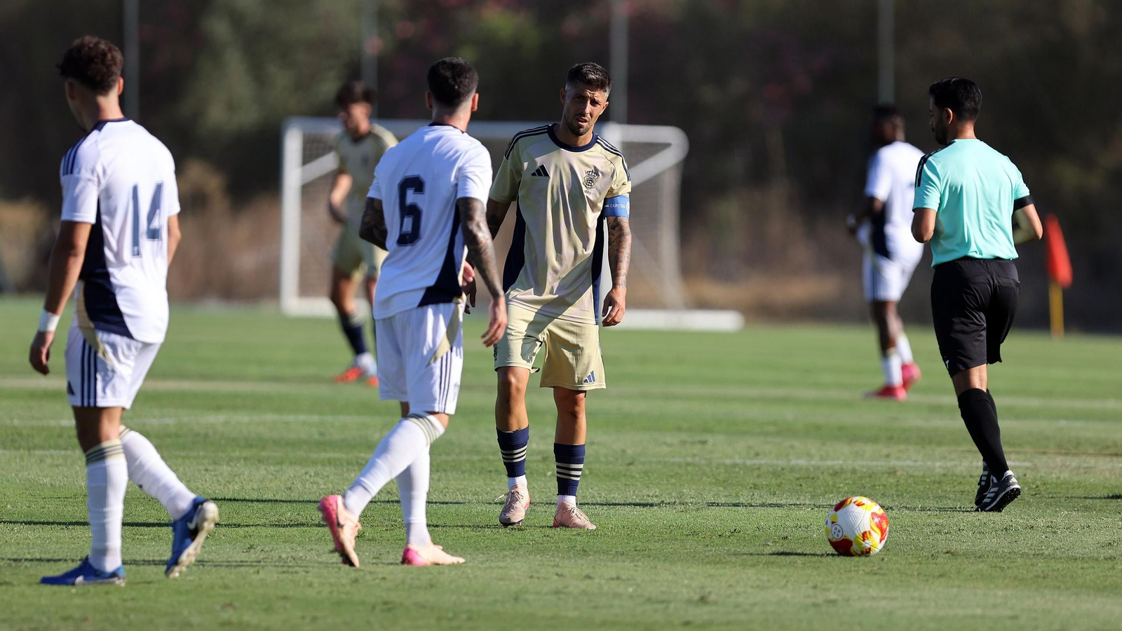 Las imágenes del Recre-Marbella en Montecastillo