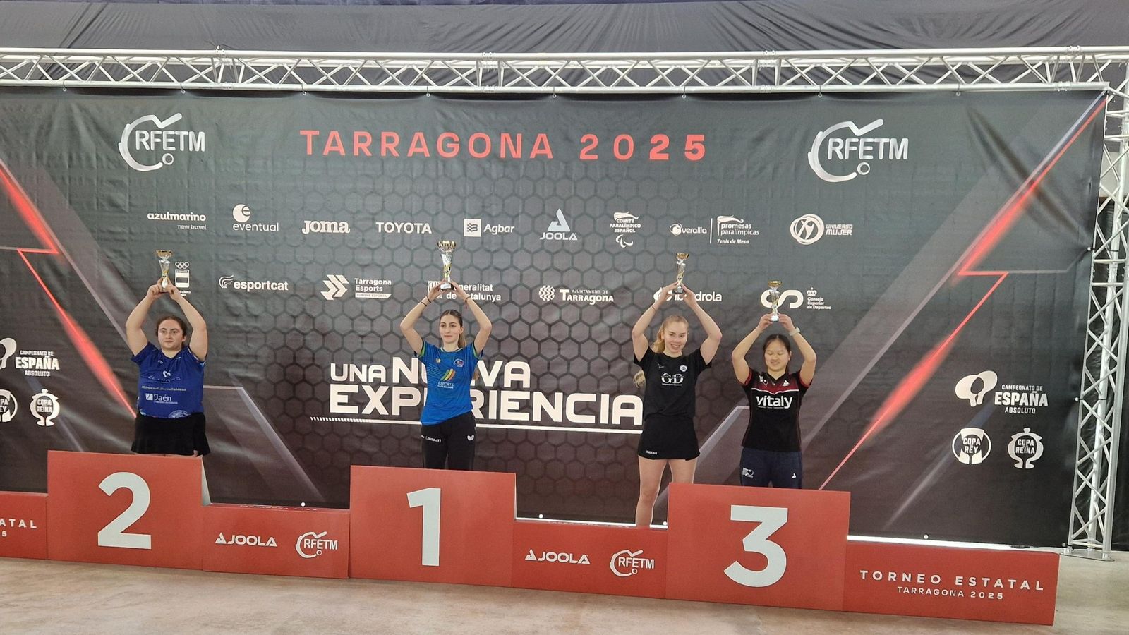 Ábril González subió al podio como tercera en Tarragona.