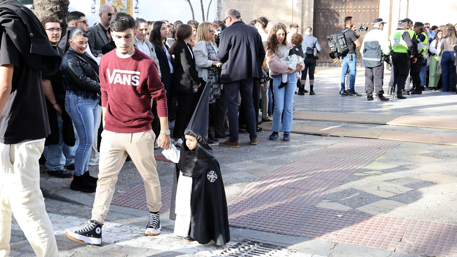 Imágenes de la Hermandad de la Oración en el Huerto del Jueves Santo de Jerez 2025