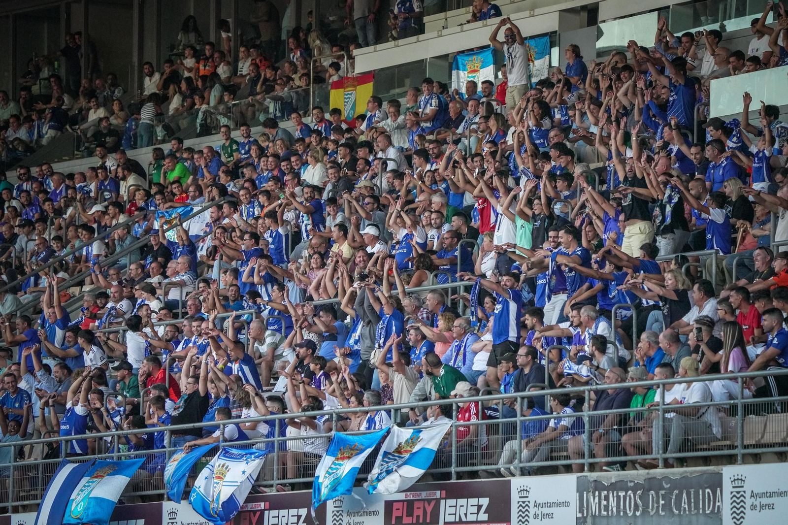 Búscate en el partido del Xerez CD - Torremolinos