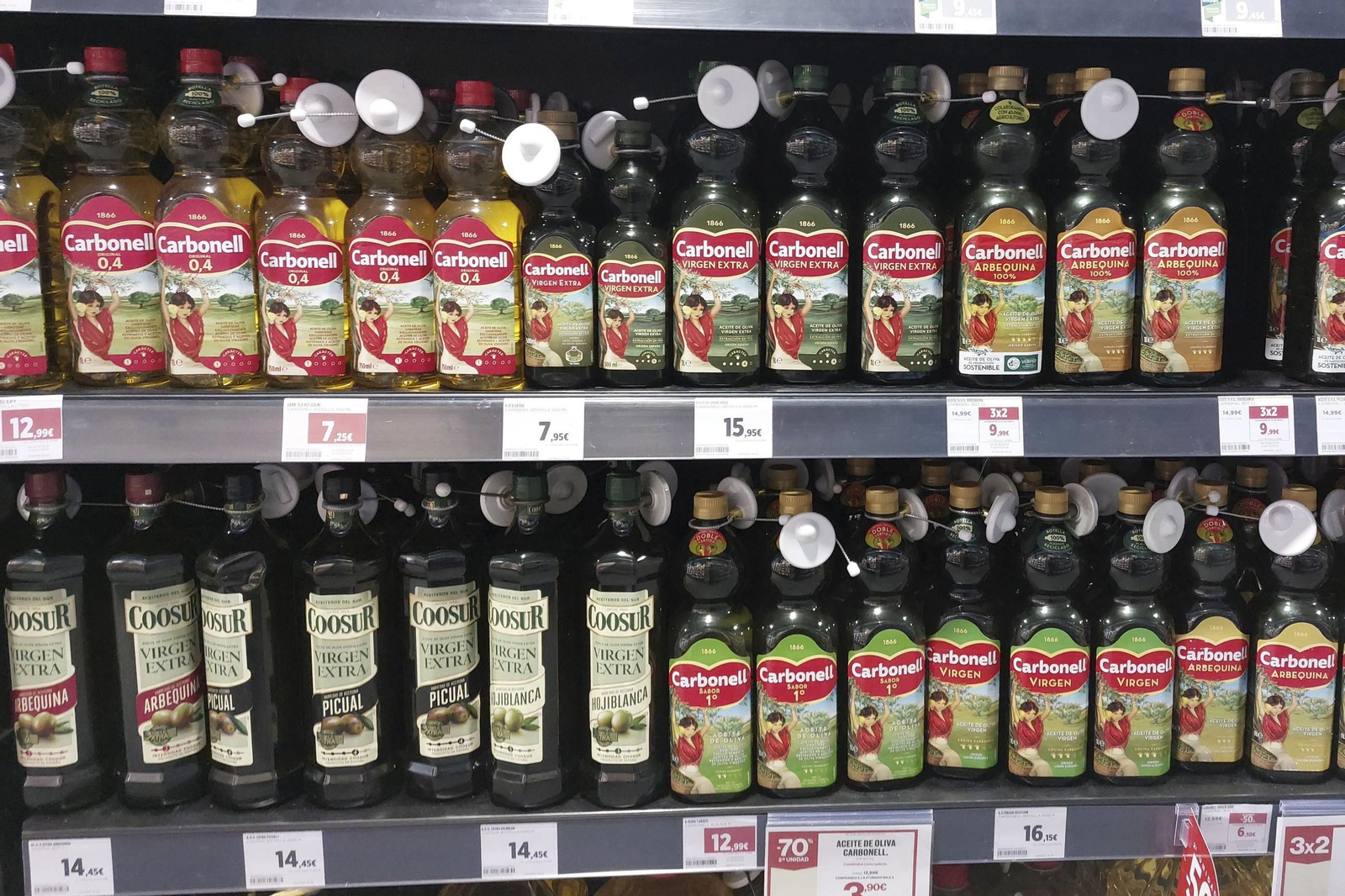 Aceites de oliva en un supermercado
