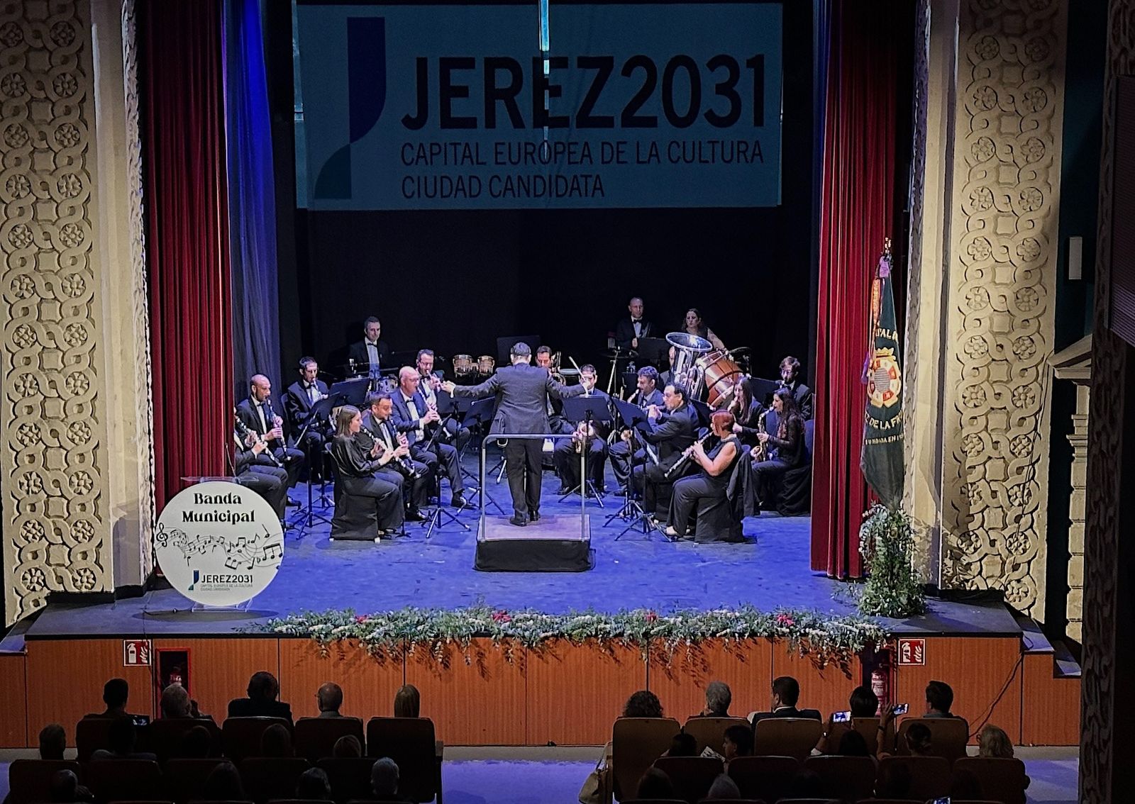 La banda municipal de musica en una actuación en la sala Compañía de Jerez