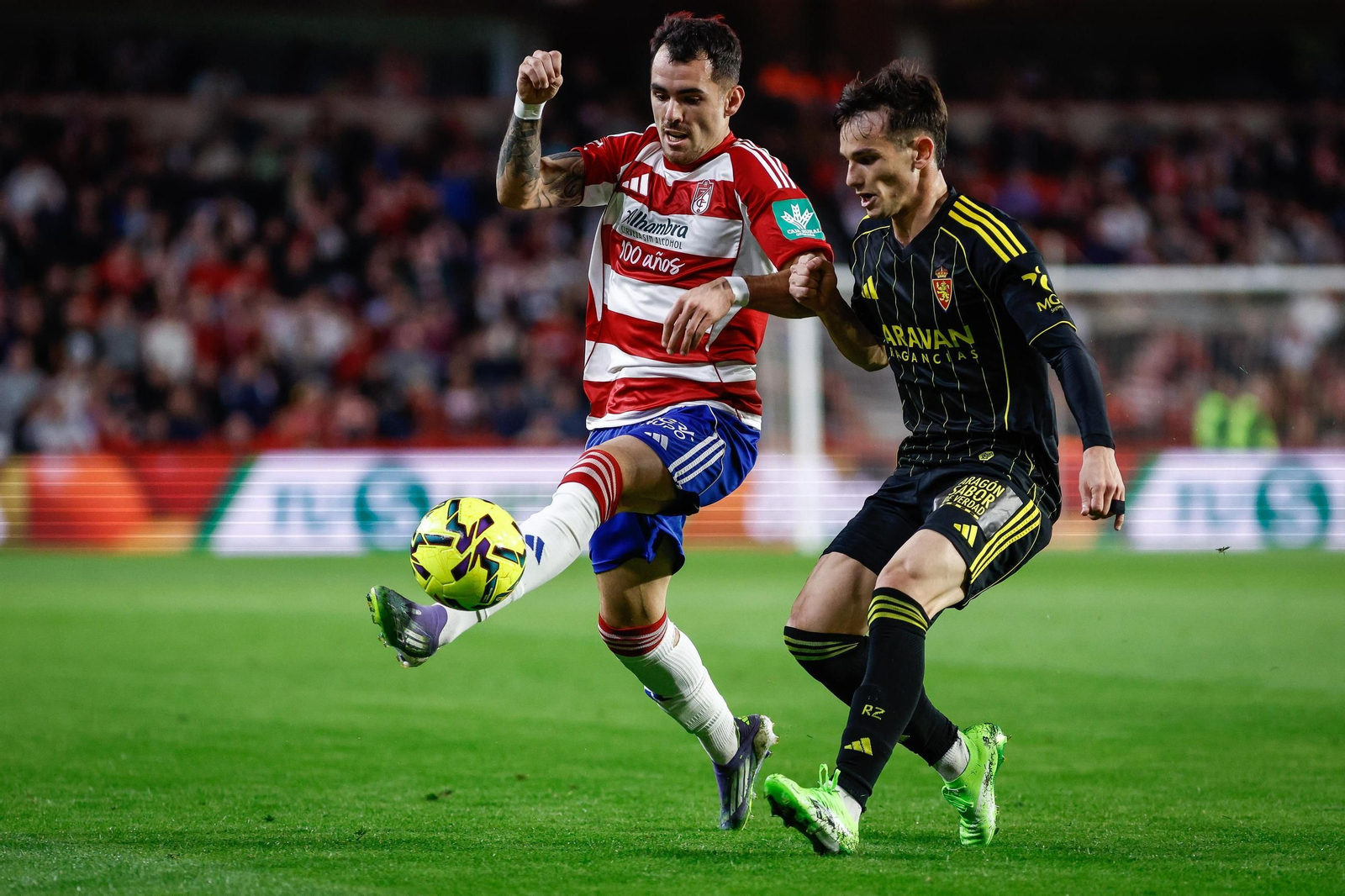 Las mejores imágenes de la victoria del Granada CF ante el Zaragoza