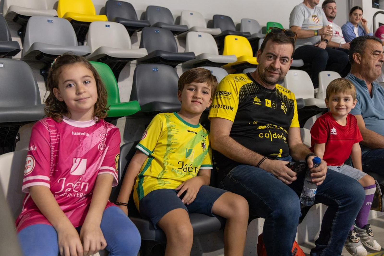 Las mejores imágenes de la amplia victoria del Jaén Paraíso Interior FS sobre O Parrulo Ferrol