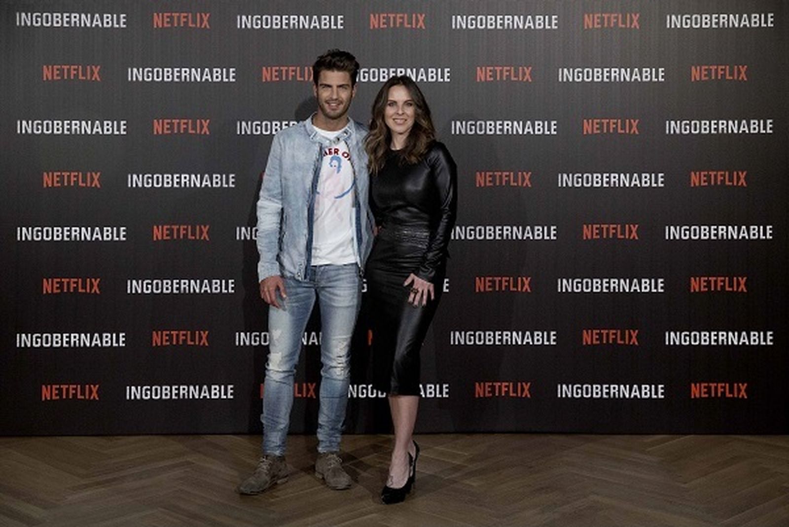 Kate del Castillo,  con su pareja
