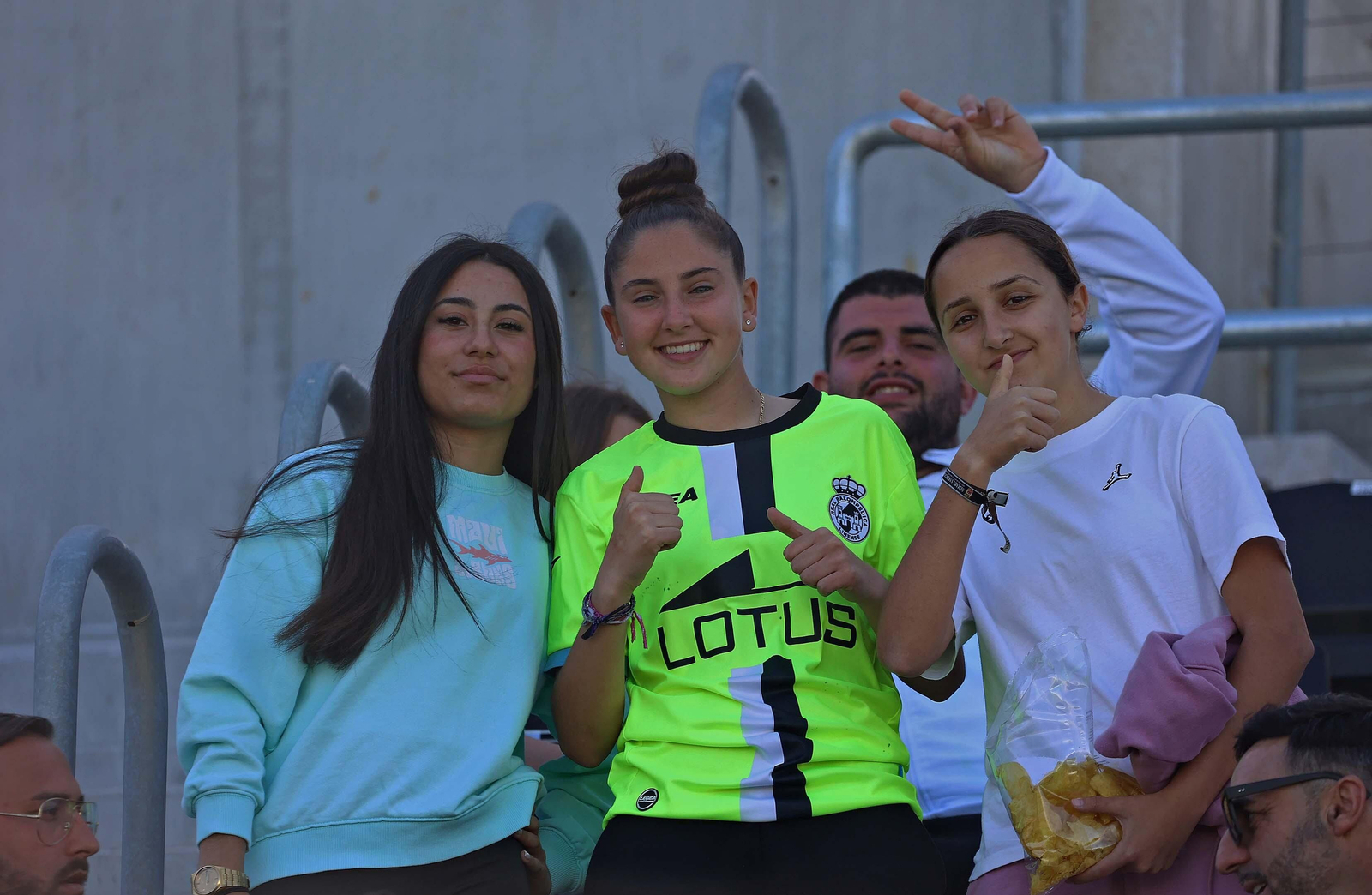 Búscate en el Ciudad de La Línea durante el Balona  - El Palo