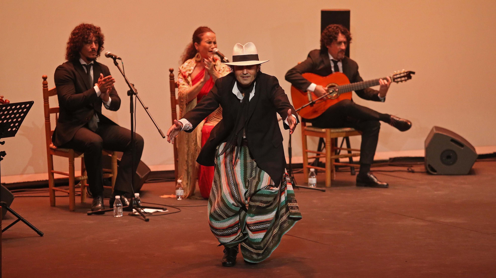 Remedios Amaya triunfa en la tercera noche de la Bienal de San Roque