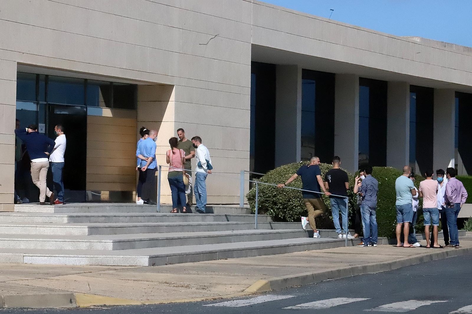 Imágenes de las muestras de condolencia por el fallecimiento de Francisco Mendoza