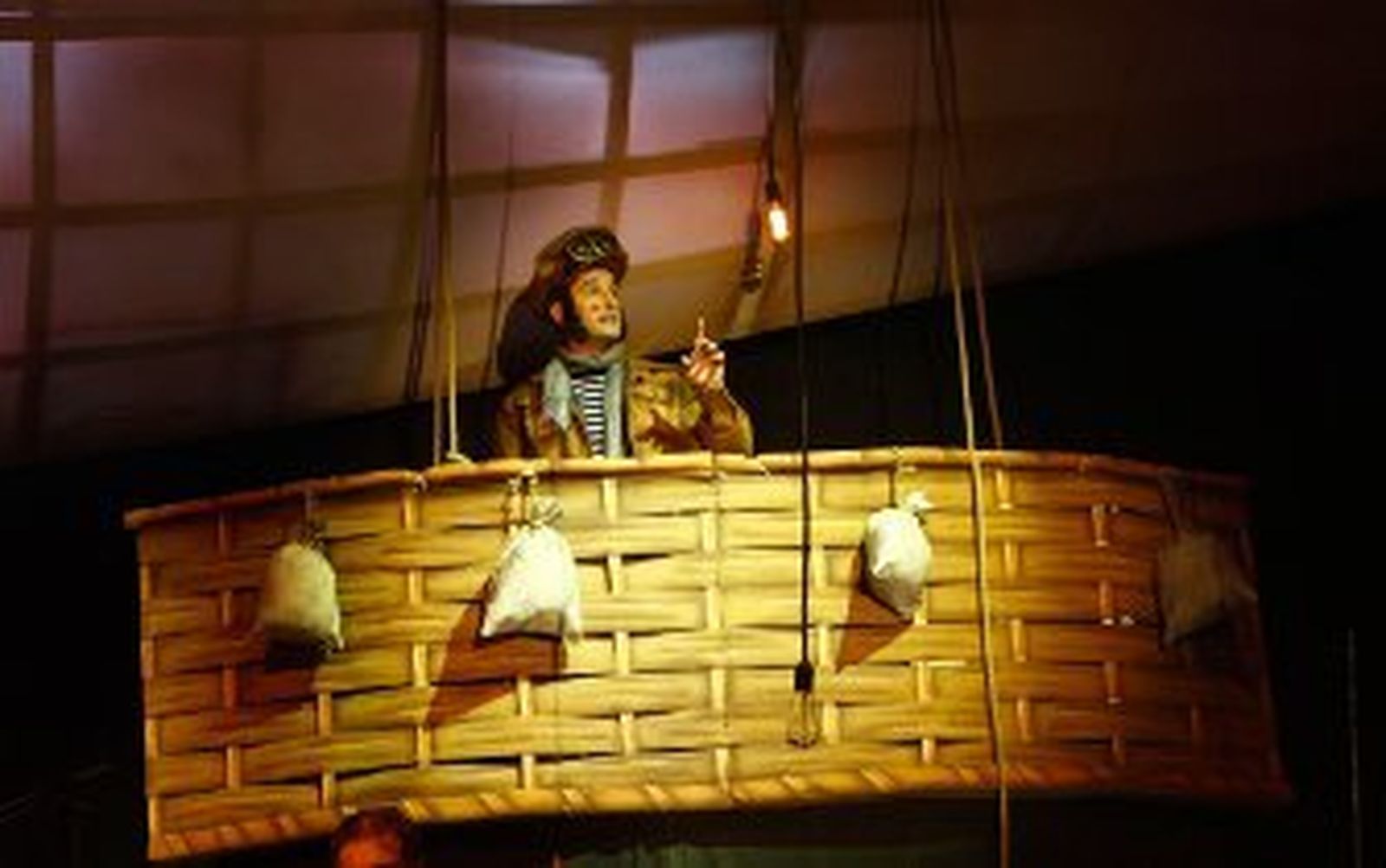 Un pregonero caído del cielo