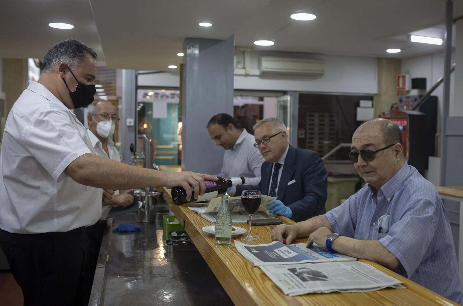 Manuel Palomino, esta semana en el bar del pasaje de la calle Rioja