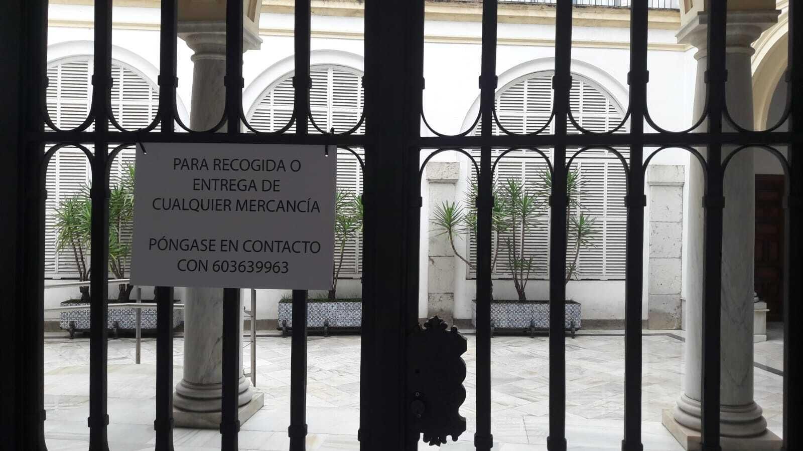 El Consejo mantiene un retén para atender cuestiones inaplazables.