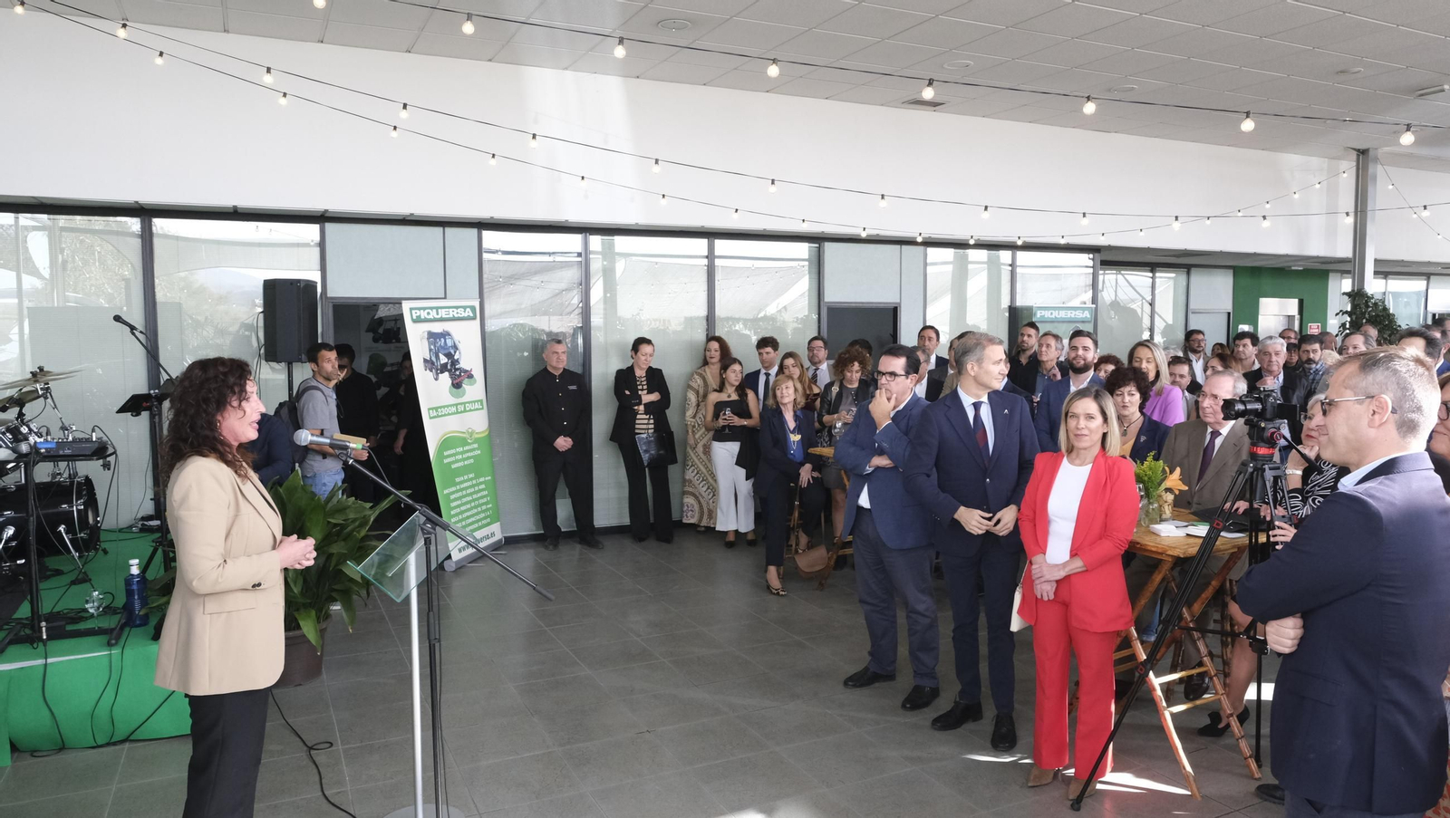 La fiesta del 25 aniversario de la empresa almeriense Piquersa, en imágenes