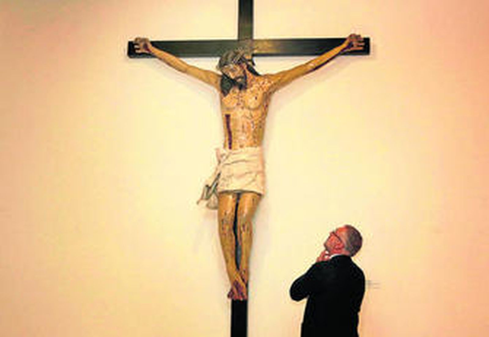 El Cristo de papelón, el primitivo de la hermandad de Vera-Cruz.