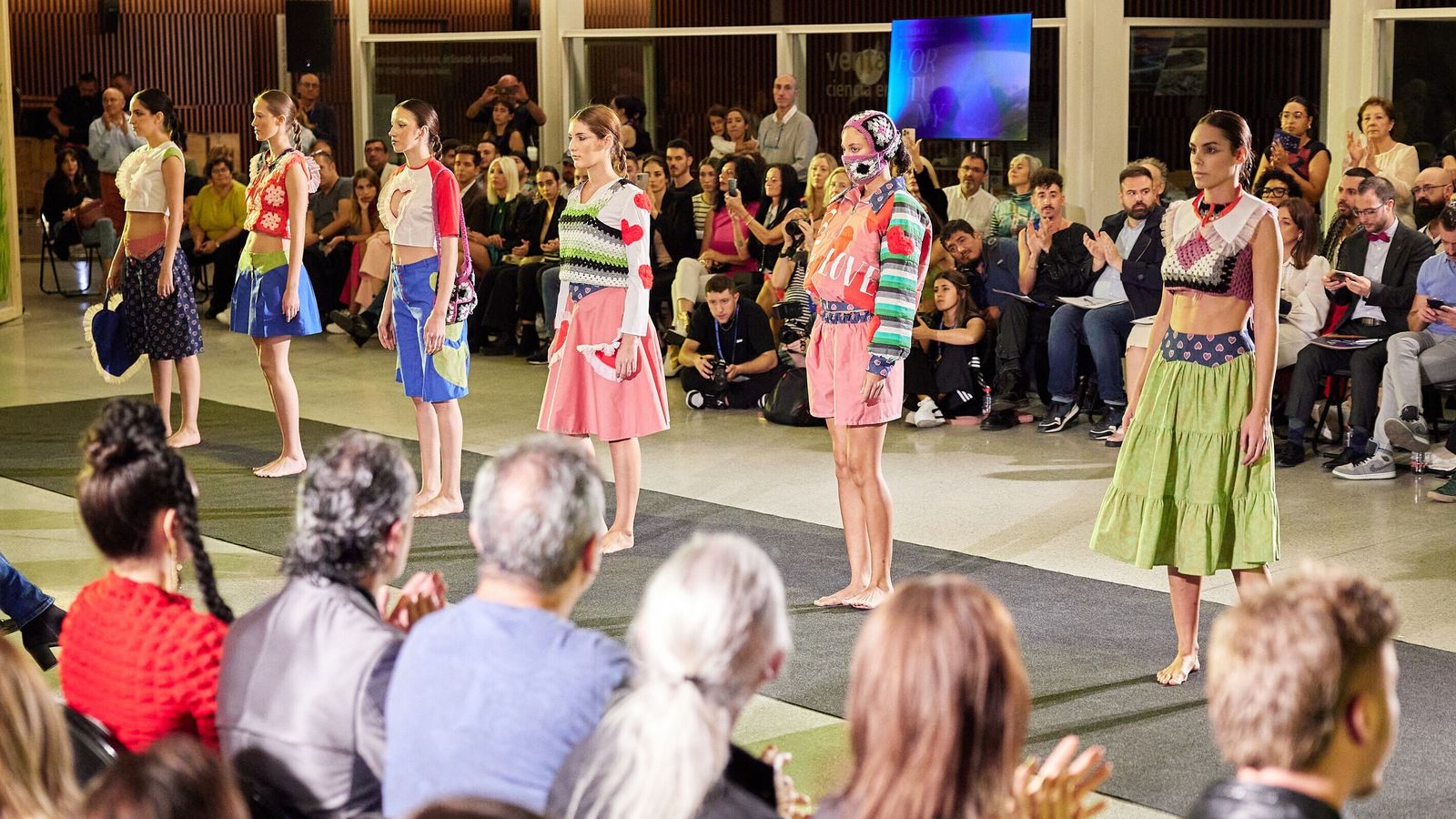 "Loveless" de María Reyes, una colección diferente y creativa.