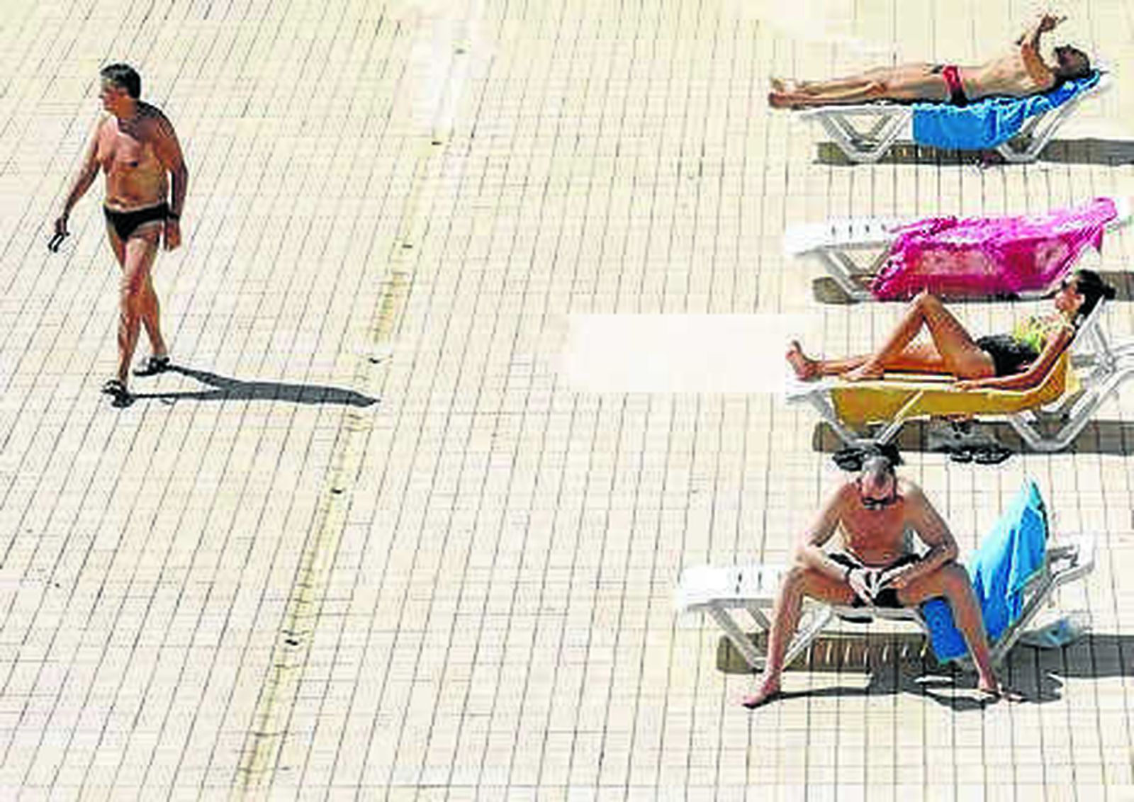 Prohibido entrar sin camiseta en el súper