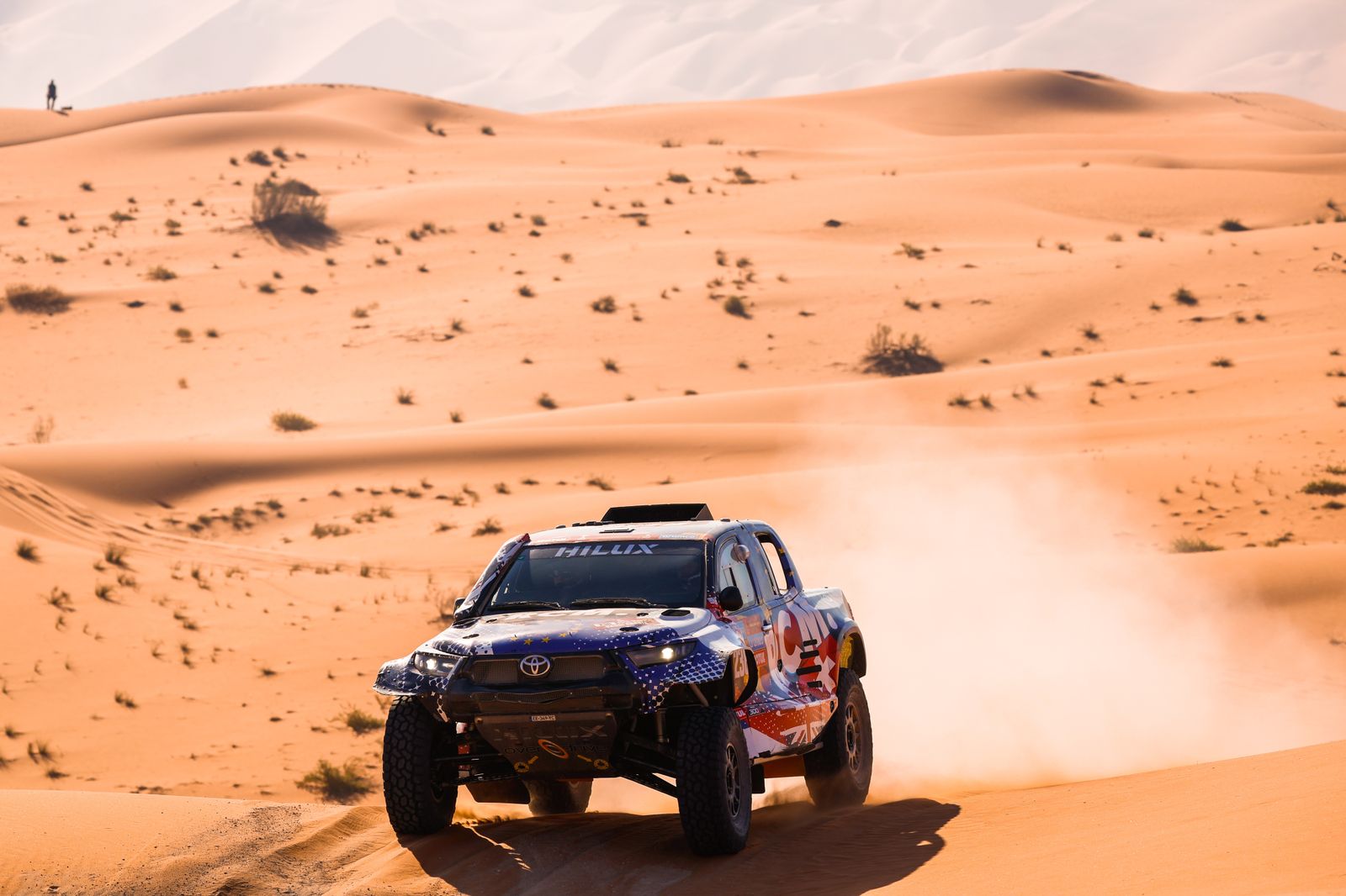 Las espectaculares imágenes del Dakar por las dunas