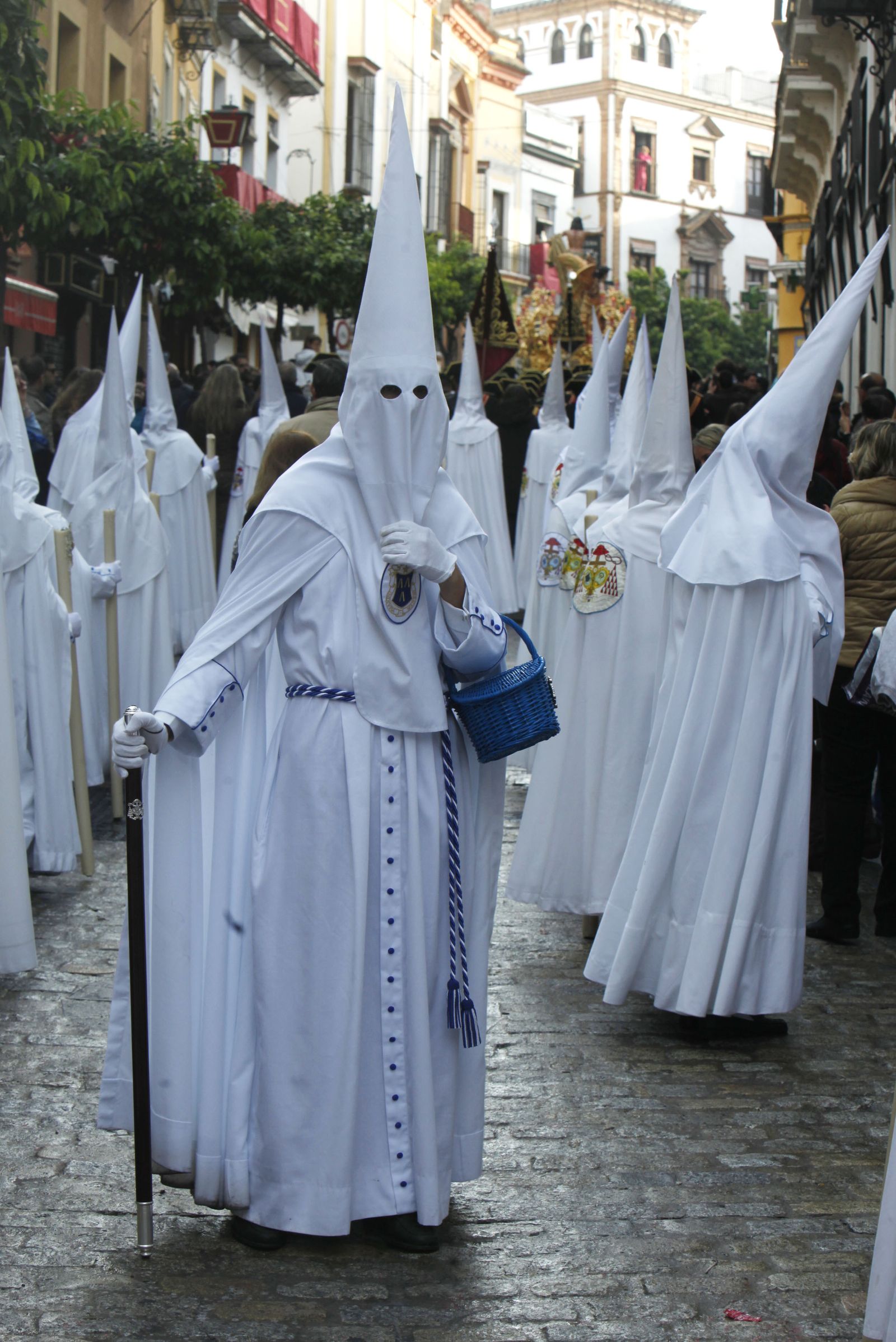 Nazarenos de la Resurrección.