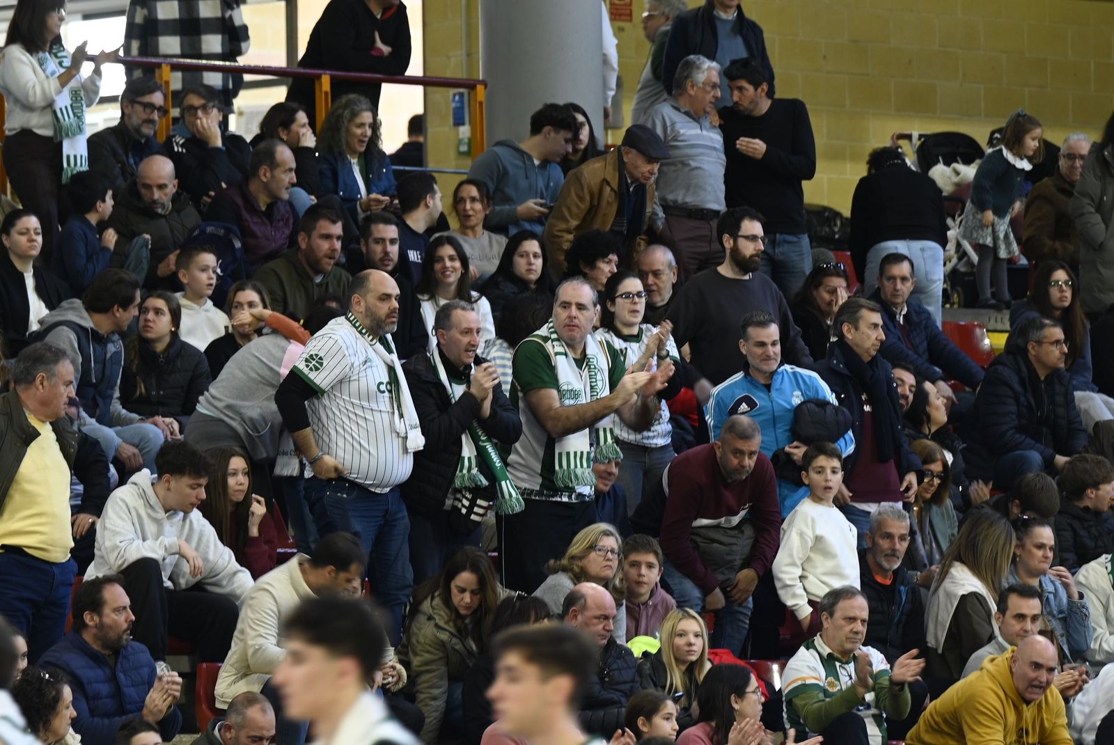 Las mejores fotos del ambiente en Vista Alegre para el Coto Córdoba - Biele Iraurgi