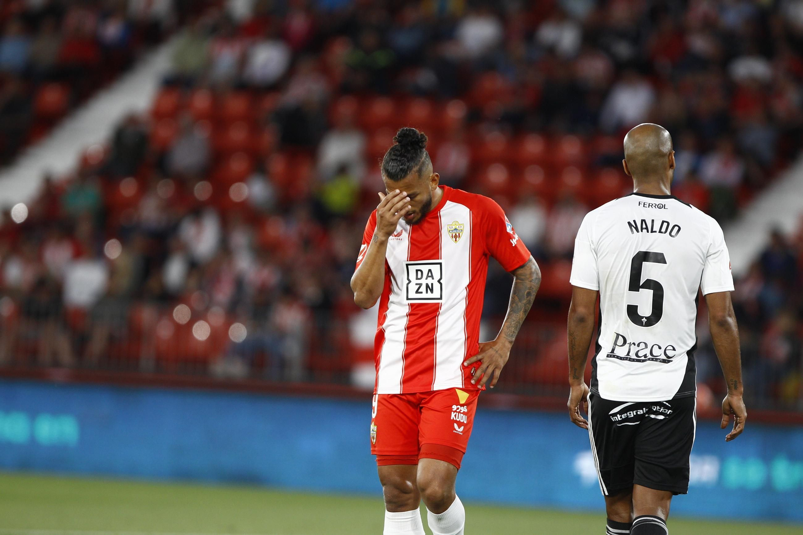 U.D. Almería-Racing Club Ferrol, en imágenes