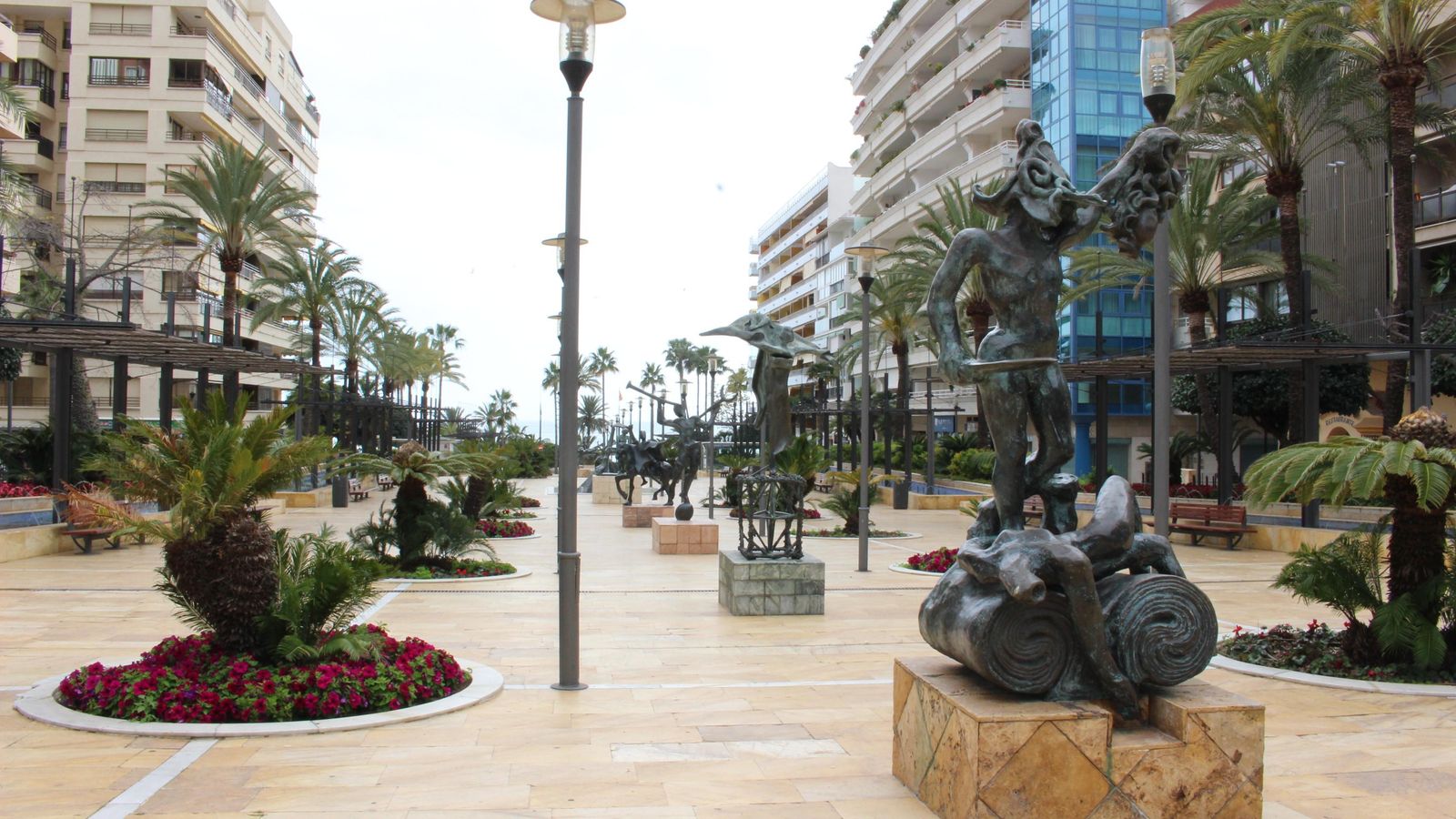 Vista general de la avenida del Mar.