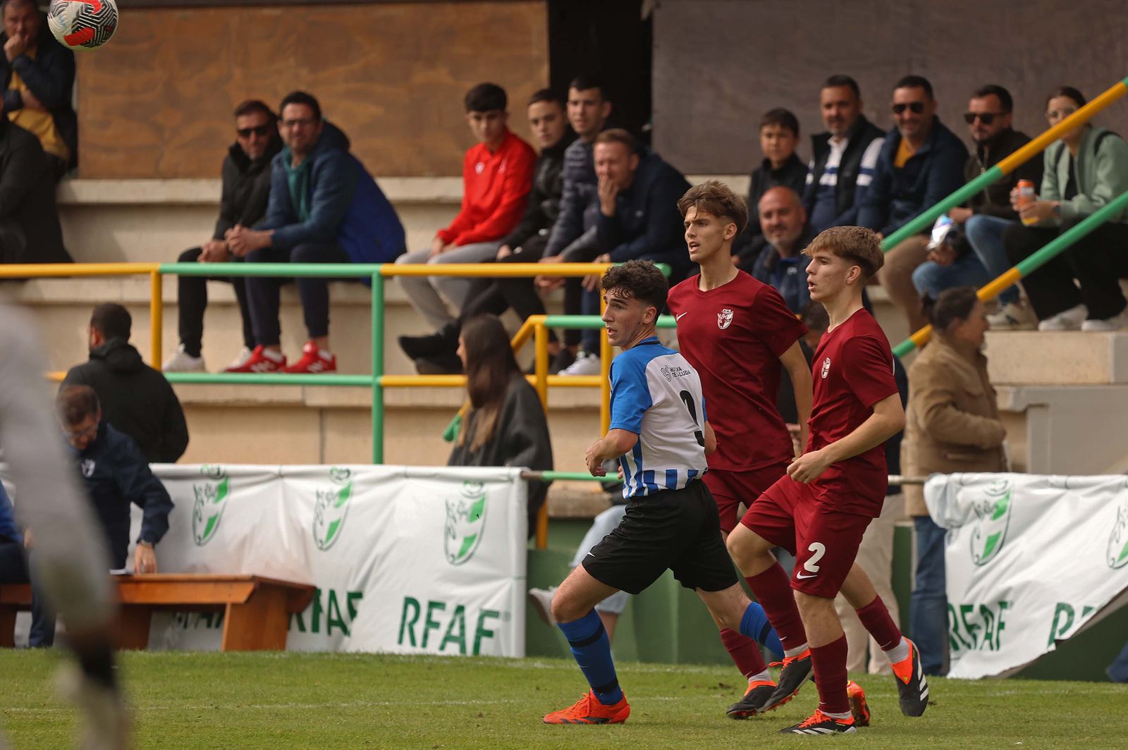 Imágenes de las finales de la Copa Andalucía infantil y cadete de fútbol en Los Barrios