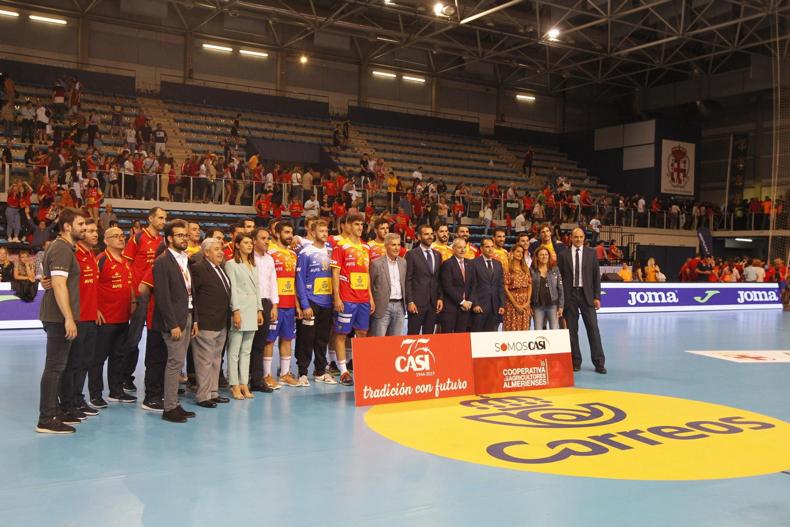 Fotogalería España-Suecia. Balonmano. Palacio Juegos Mediterráneos. Almería
