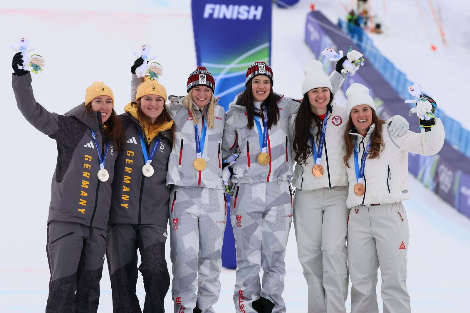 Las mejores fotos de los Juegos Olímpicos de invierno Milán Cortina d'Ampezzo 2026 | Quinta jornada