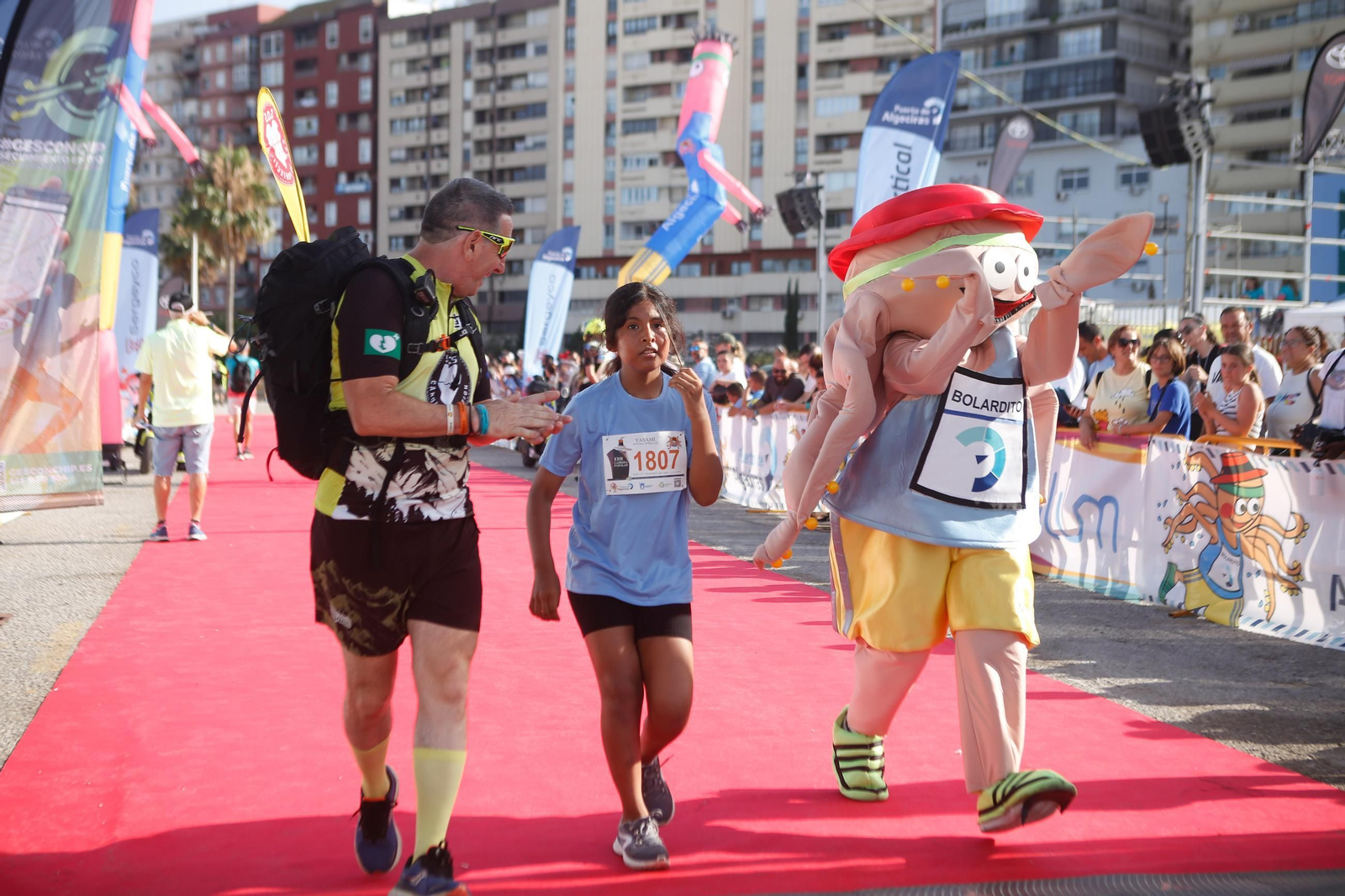 Búscate en la galería de fotos de categorías inferiores de la XXIII Carrera Popular Puerto Bahía de Algeciras