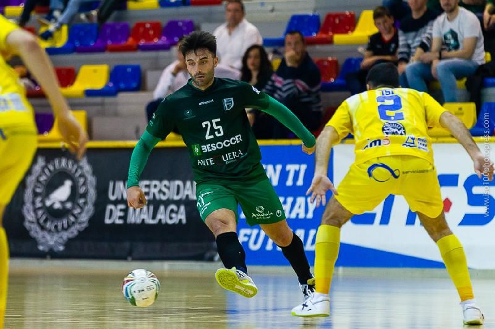 Acción de pase de Pablo Ibarra.