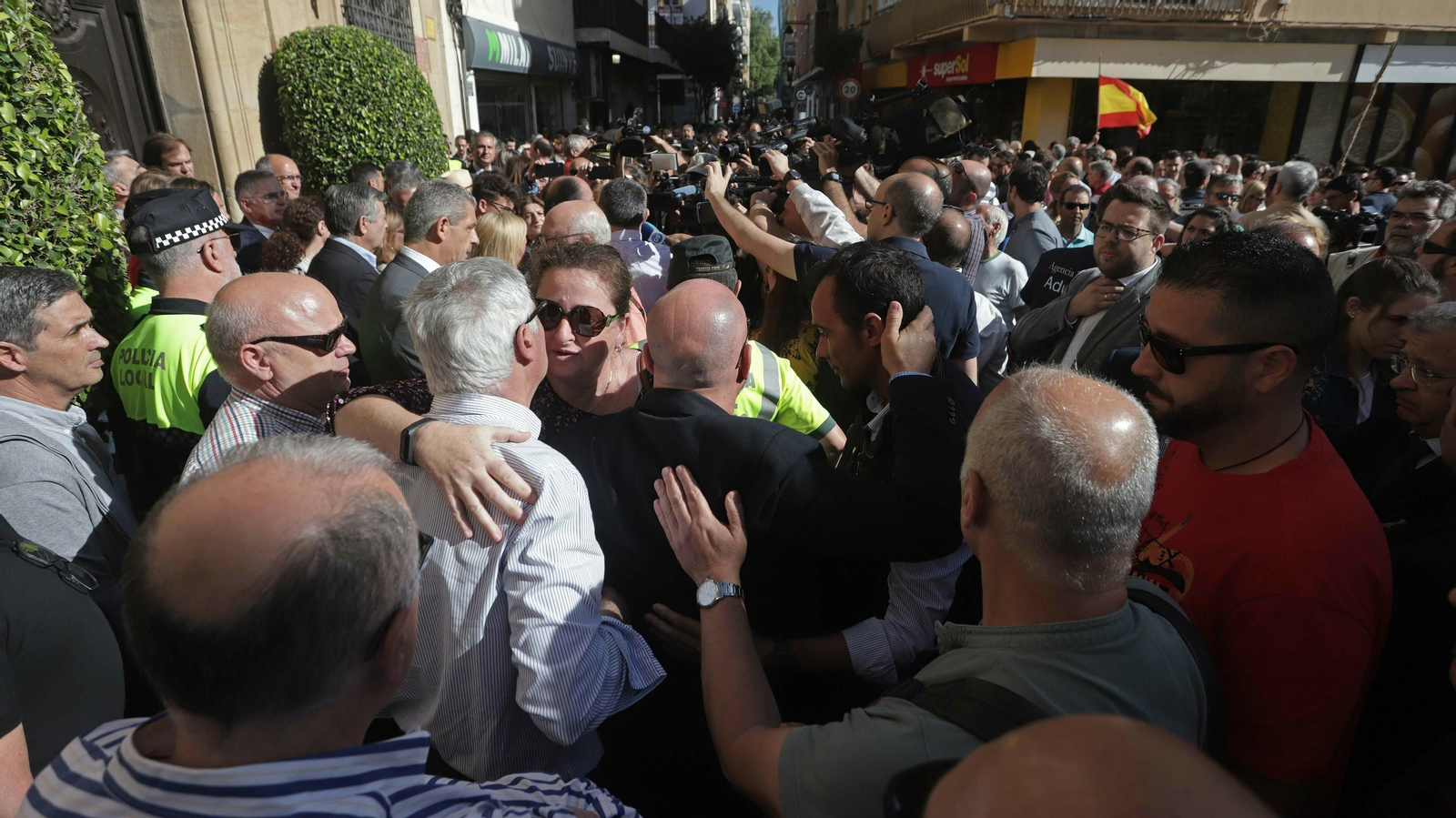 Concentración por la muerte de Fermín Cabezas