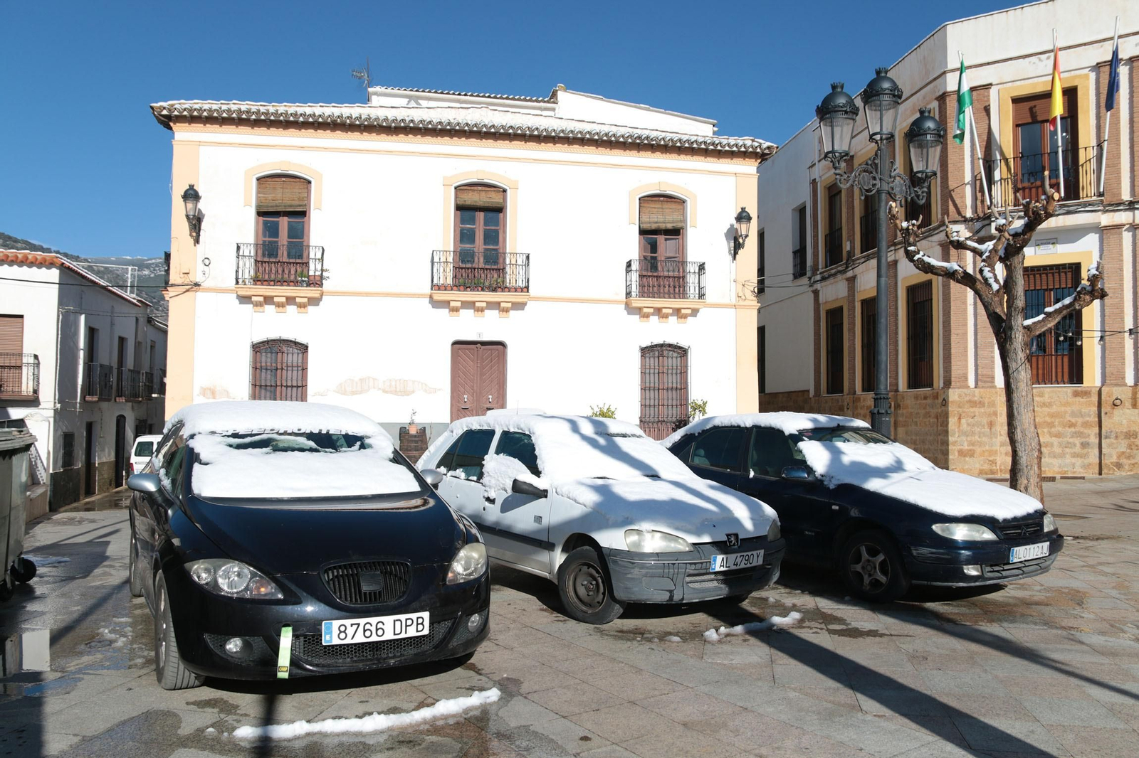 La nieve cubre de blanco la Alpujarra Almeriense