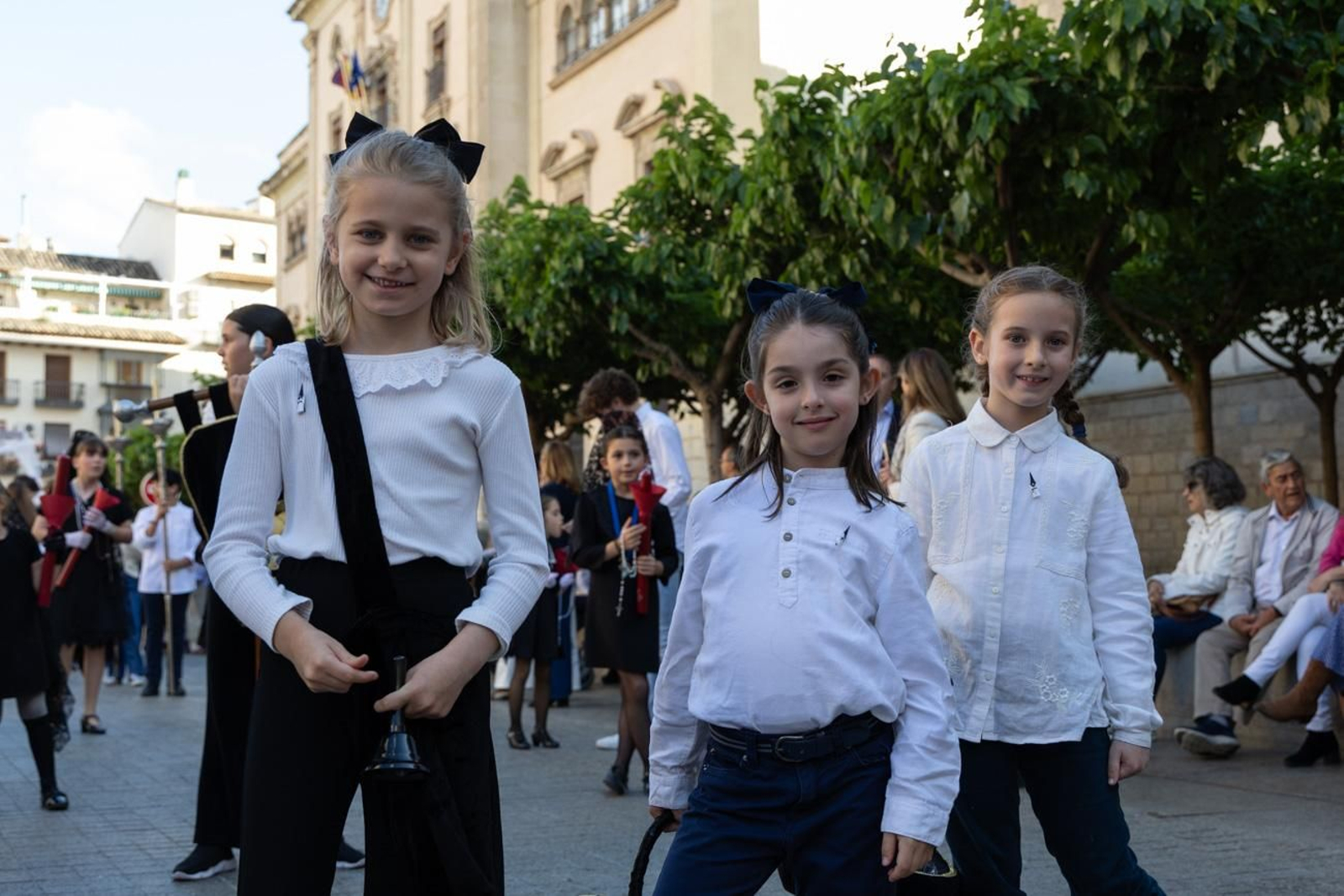 Procesiones infantiles y cruces del 2 de mayo