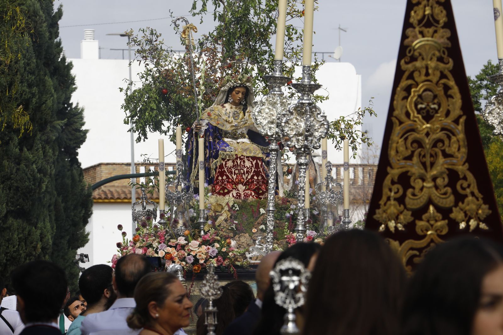 La procesión de la Divina Pastora de las Almas de Córdoba, en imágenes