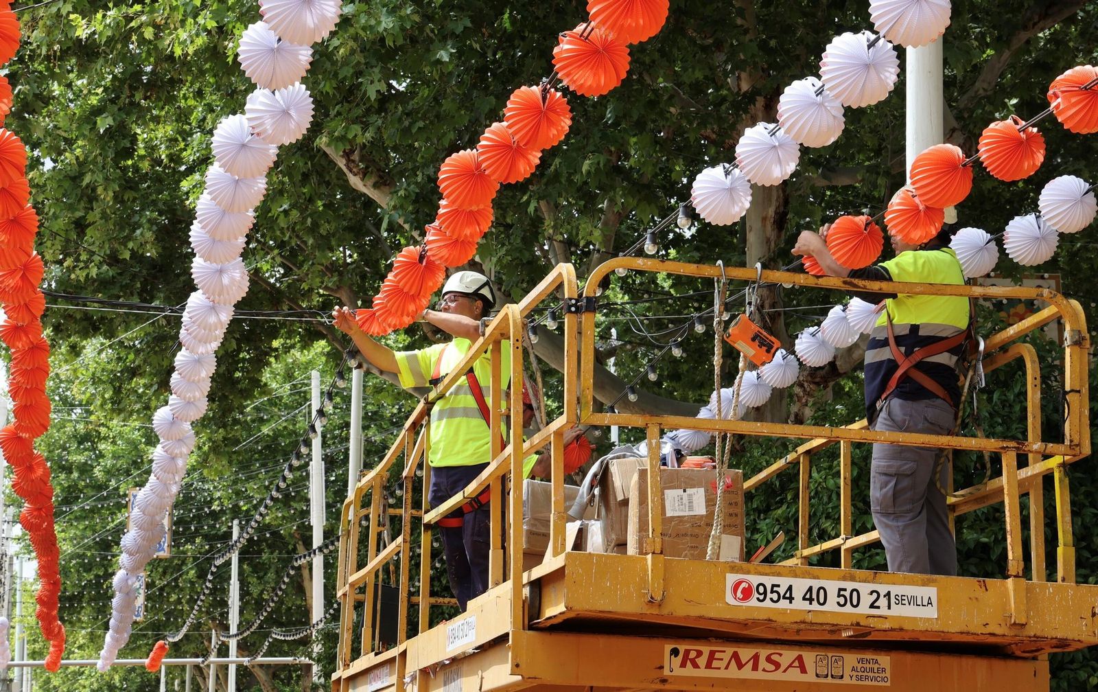 Últimos preparativos para la Feria