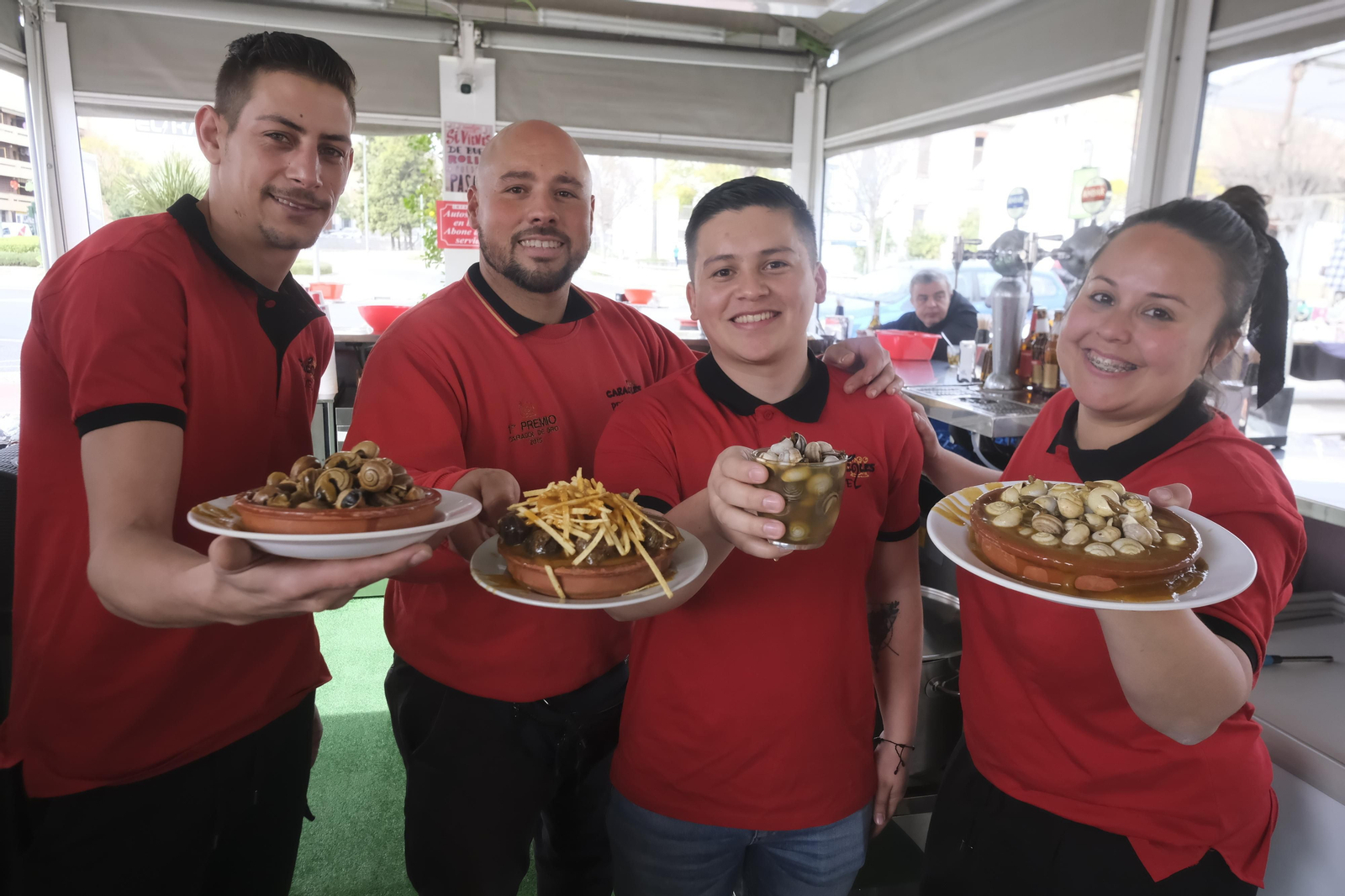 Primer día de la temporada 2023 de caracoles en Córdoba, en imágenes