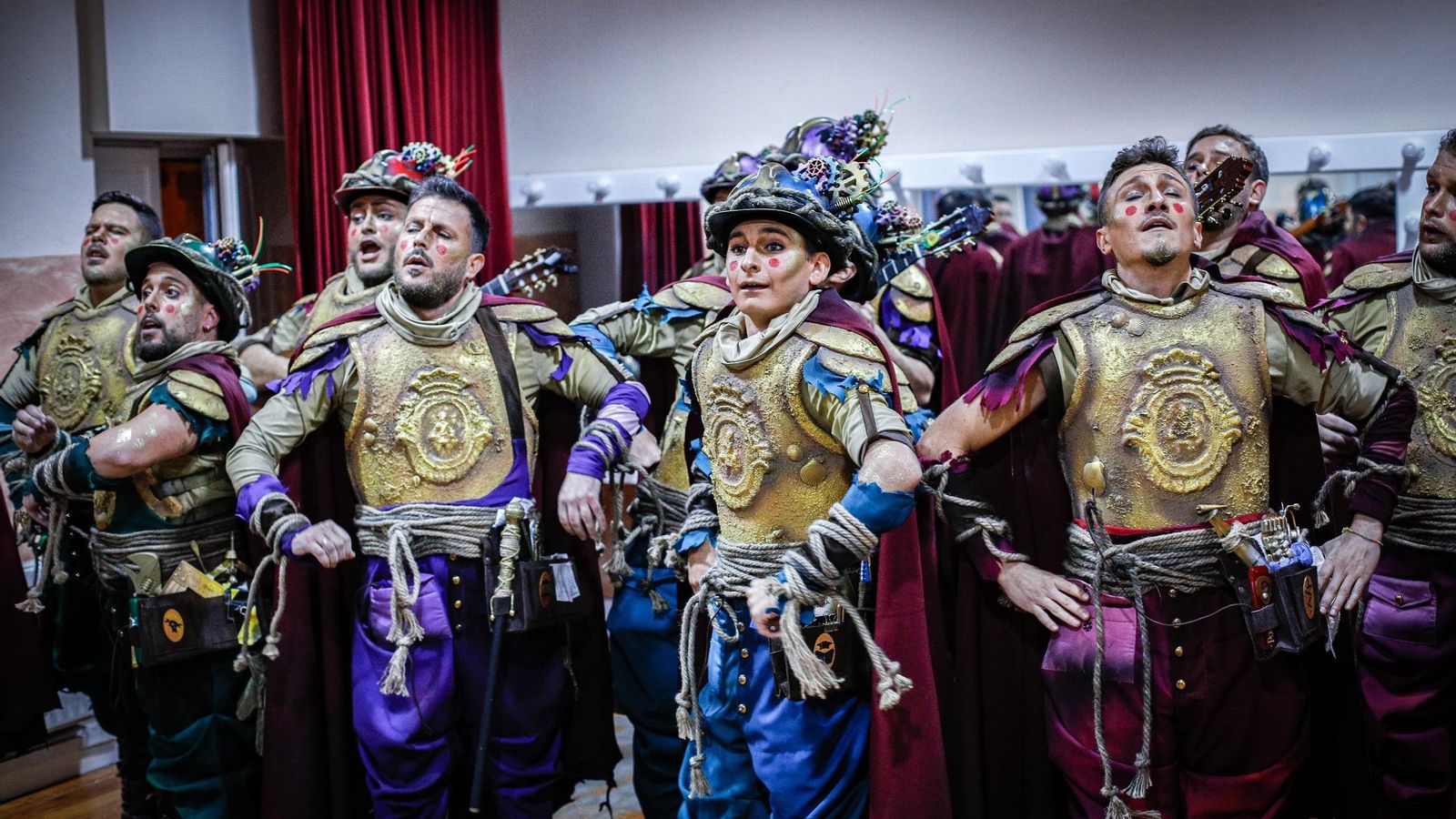 Búscate entre las mejores imágenes de la sexta sesión de cuartos de final del COAC 2025