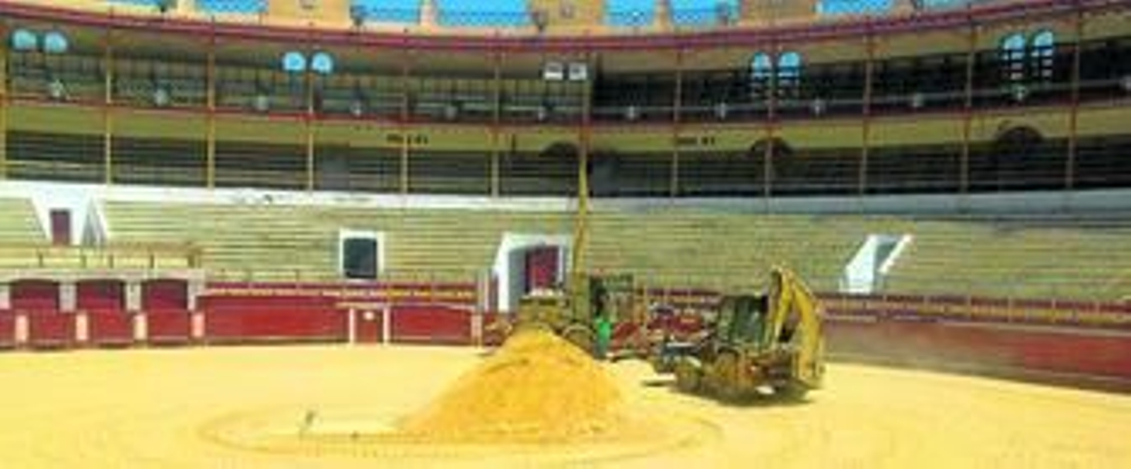 Cambian la totalidad del albero de la Plaza de Toros