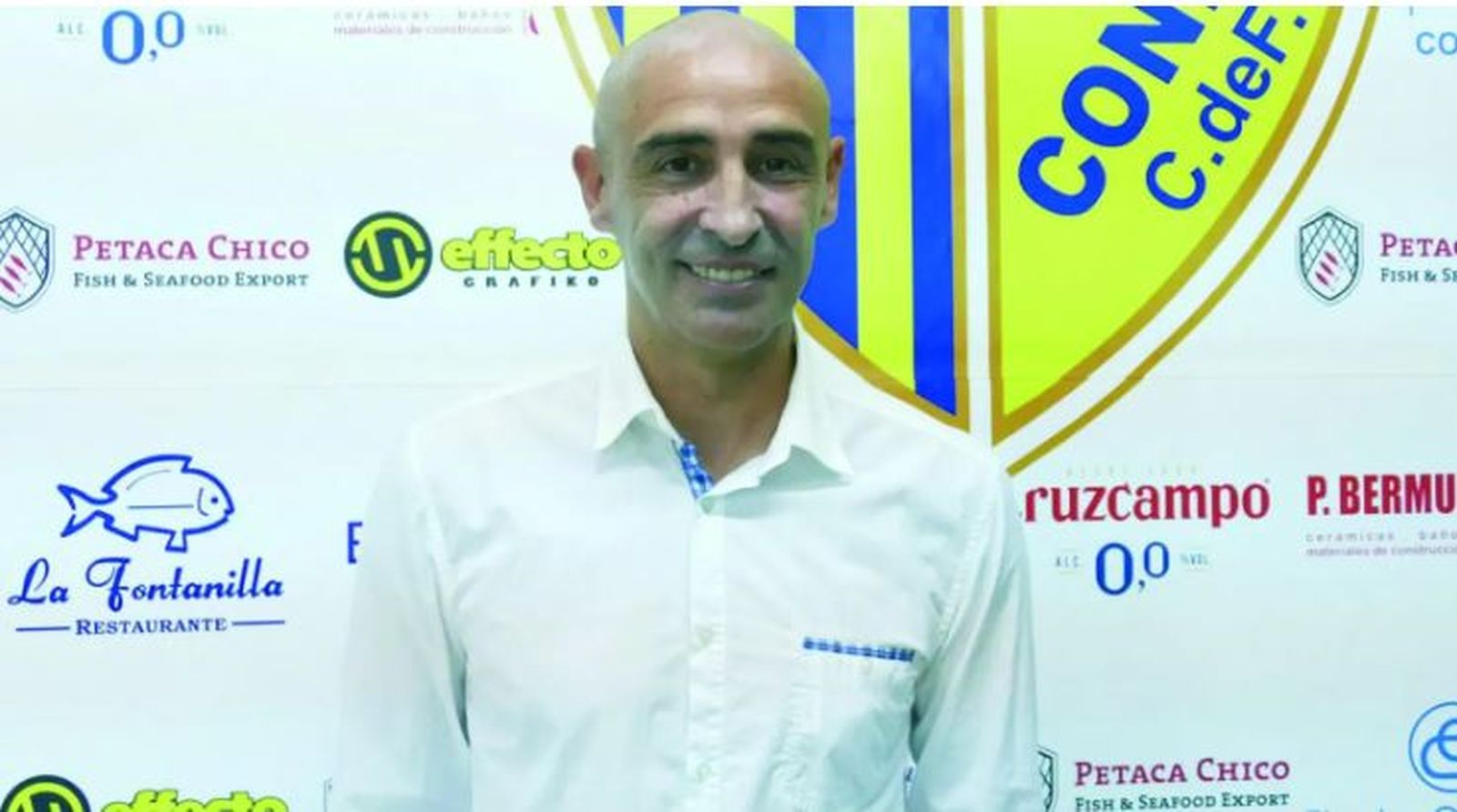 Jesule Barbadilla, entrenador del Conil CF
