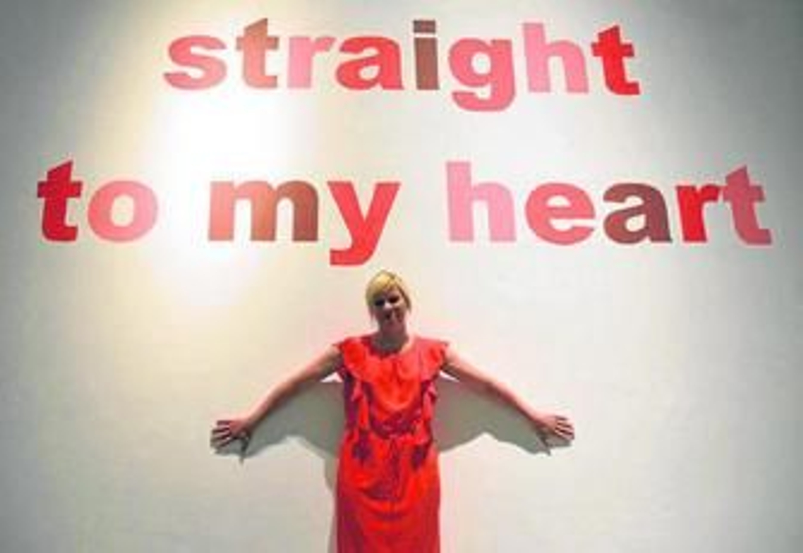 Annika Ström, en la presentación de la exposición.