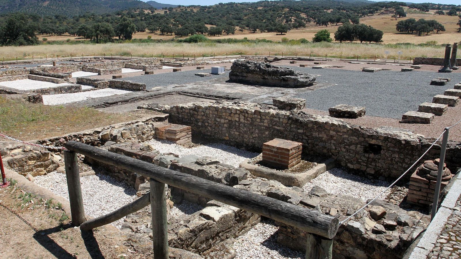 Vista del yacimiento arqueológico de Turóbriga
