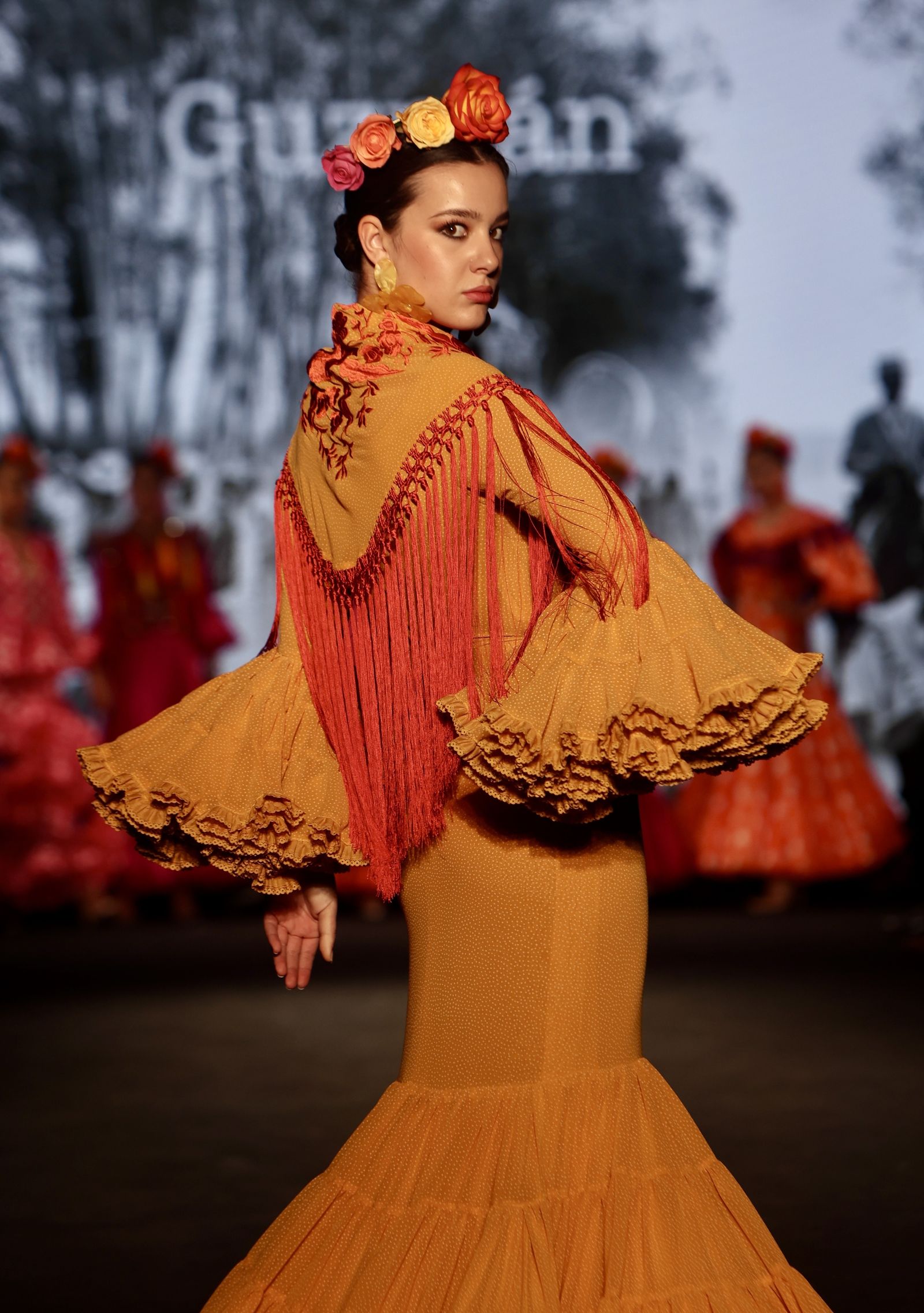 Desfile de la Hermandad del Rocío de Sevilla en We Love Flamenca 2024, todas las fotos