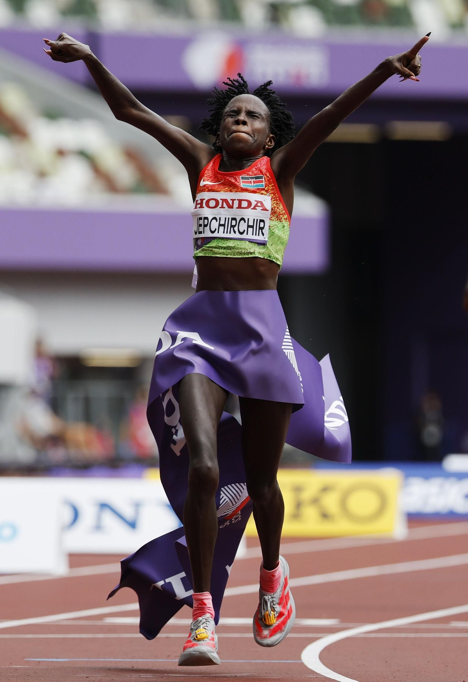 Las mejores imágenes del triunfo de Seville en 100 metros y del resto del Mundial de atletismo