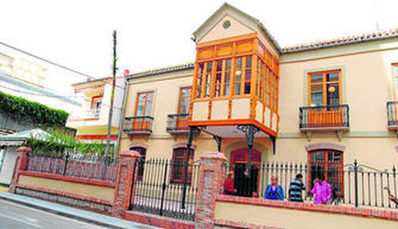 La nueva sede de turismo de Torre del Mar que se inauguró ayer.