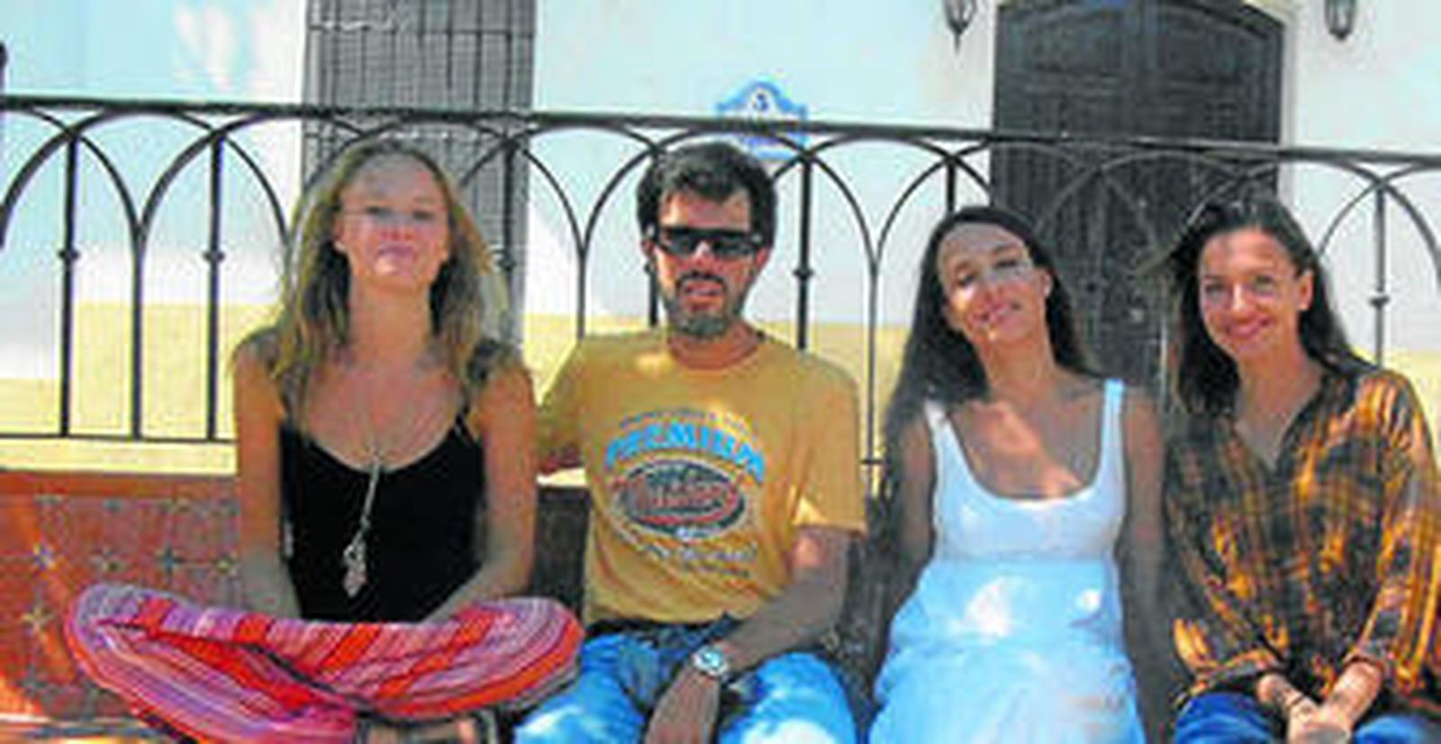 Vamos a rodar una película a la plaza del pueblo