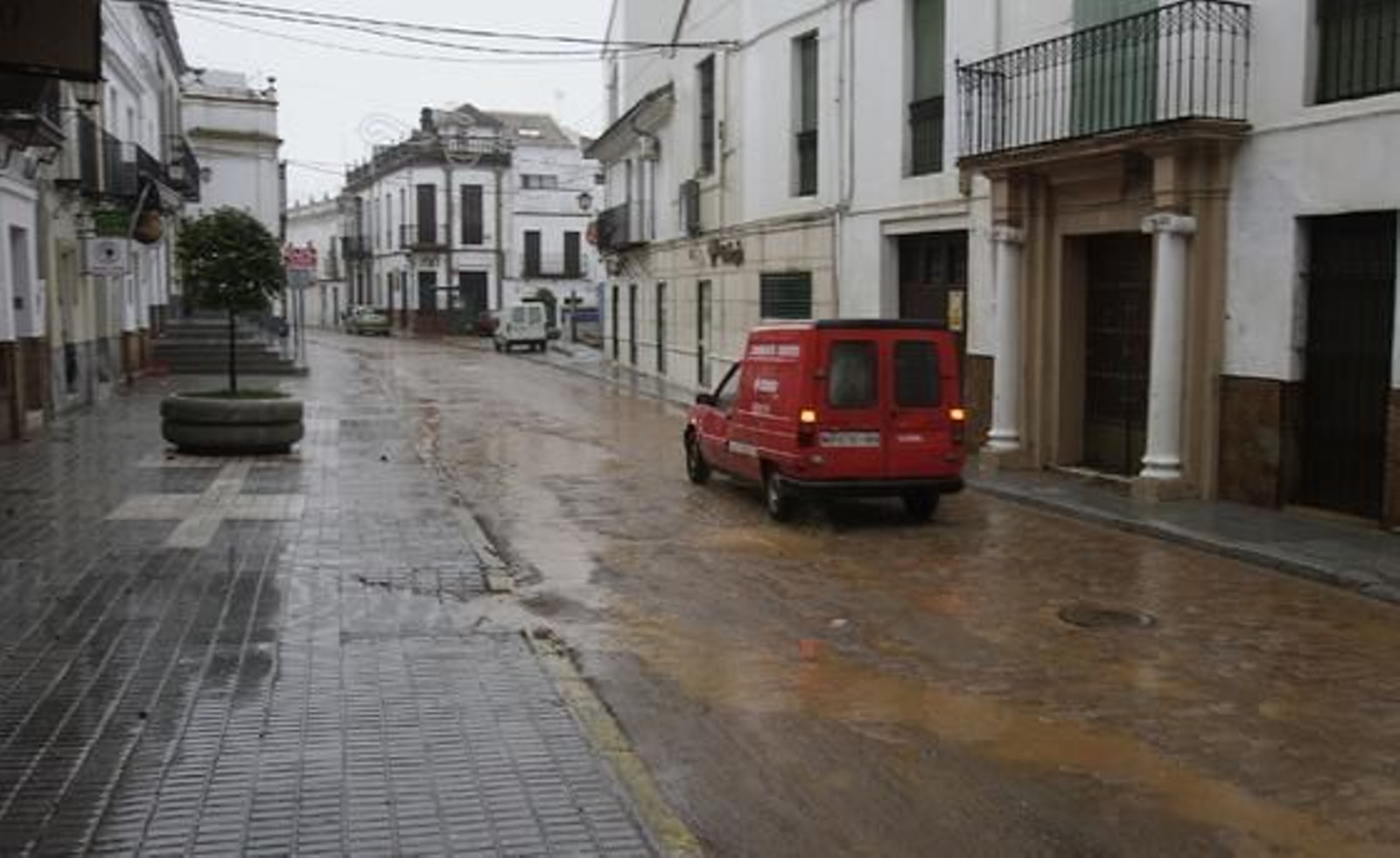 Las consecuencias de las fuertes lluvias en Constantina. 

Foto: José Ángel García
